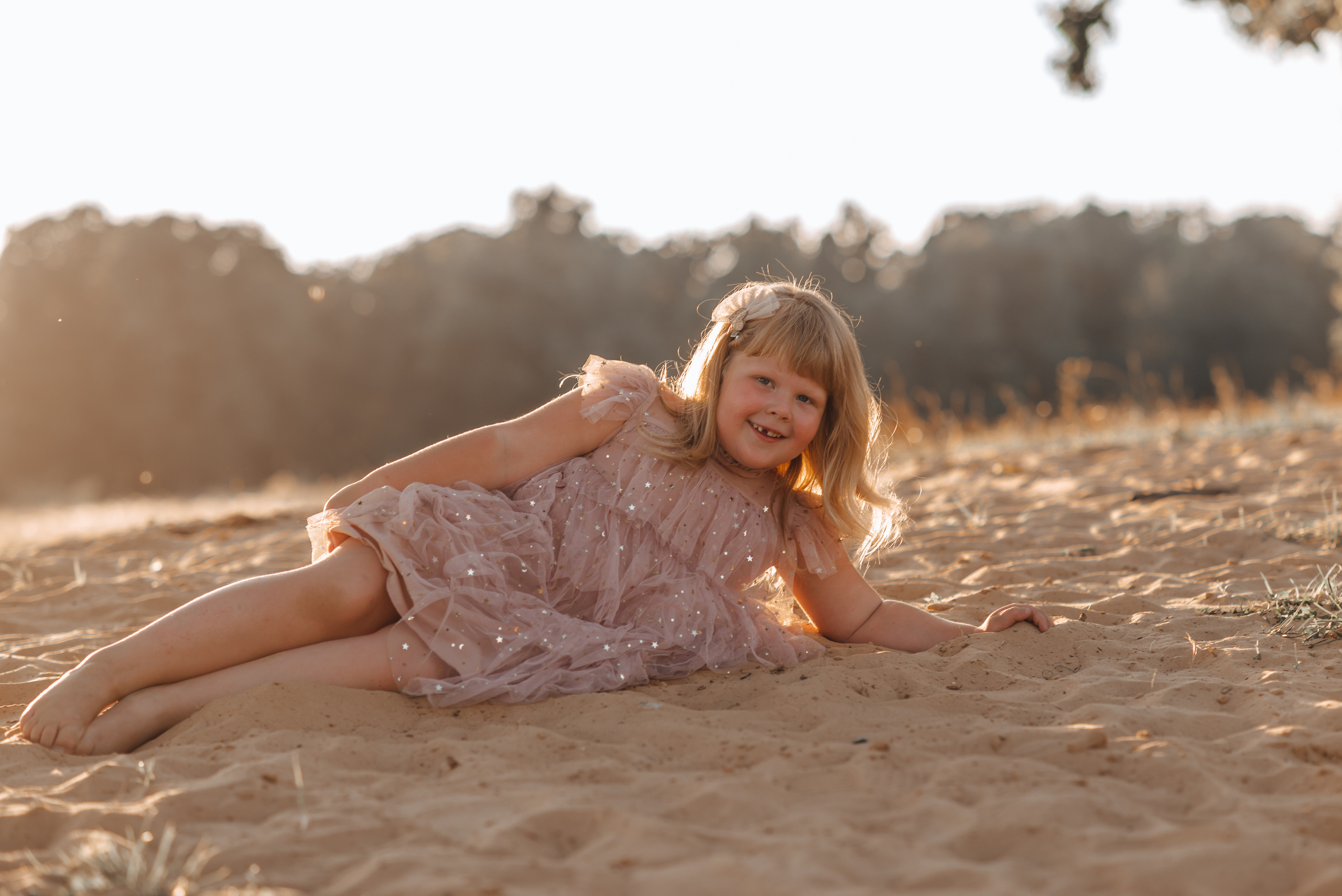 Варенька с бабулей и папой. Совец. Детский и семейный фотограф Катерина Мишина