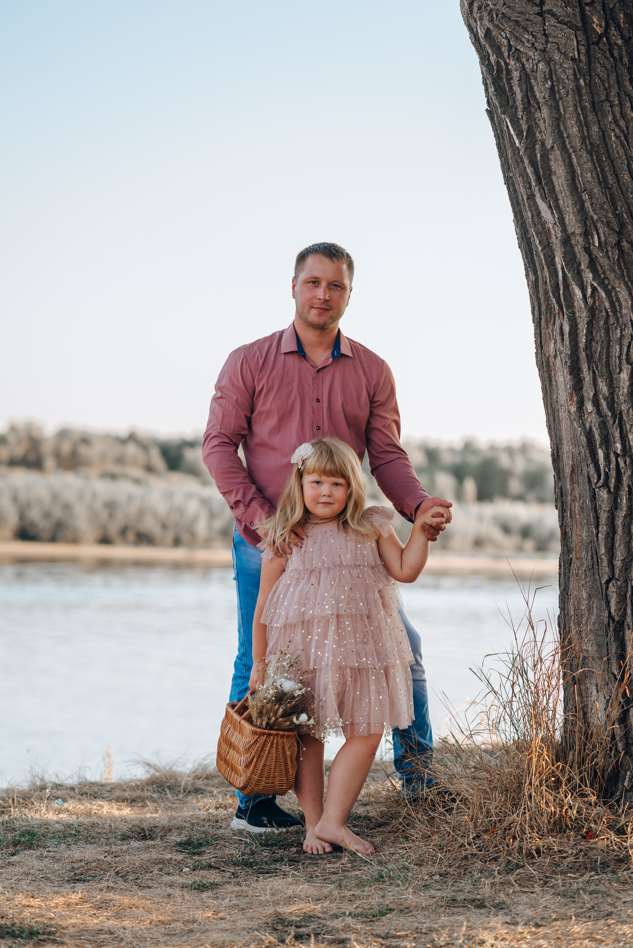 Варенька с бабулей и папой. Совец. Детский и семейный фотограф Катерина Мишина
