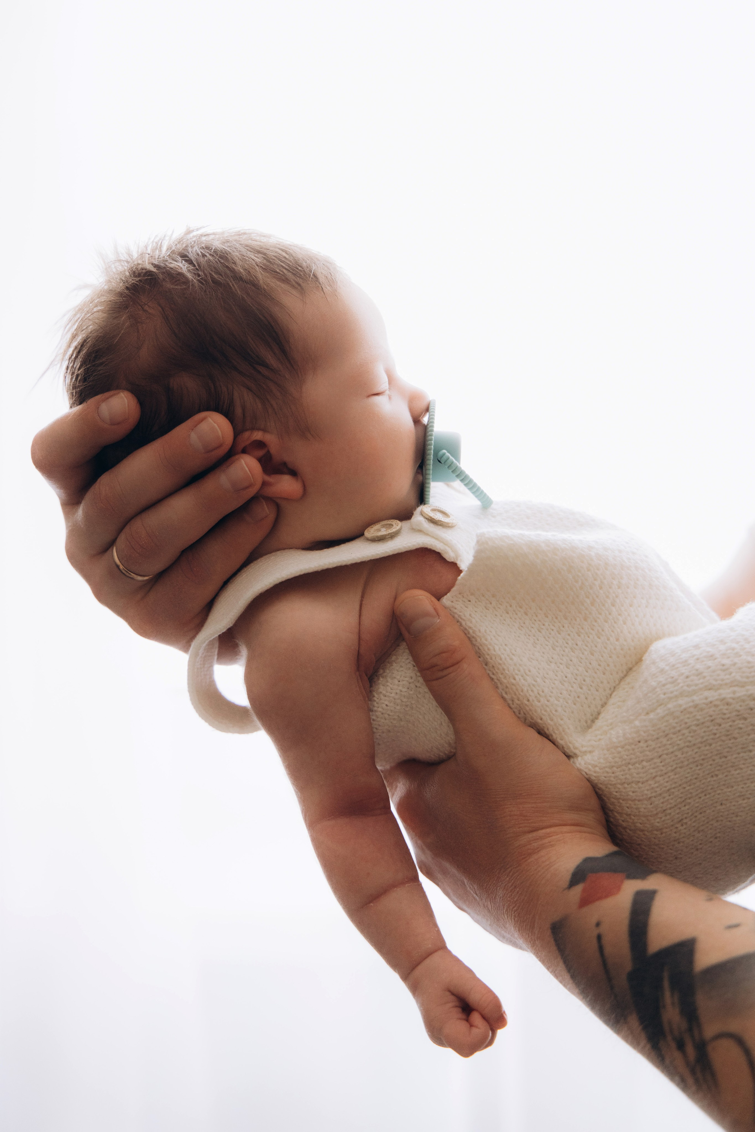 Выписка Евы + Нью Борн. Свадебный и семейный фотограф в Краснодаре Диана Смирнова