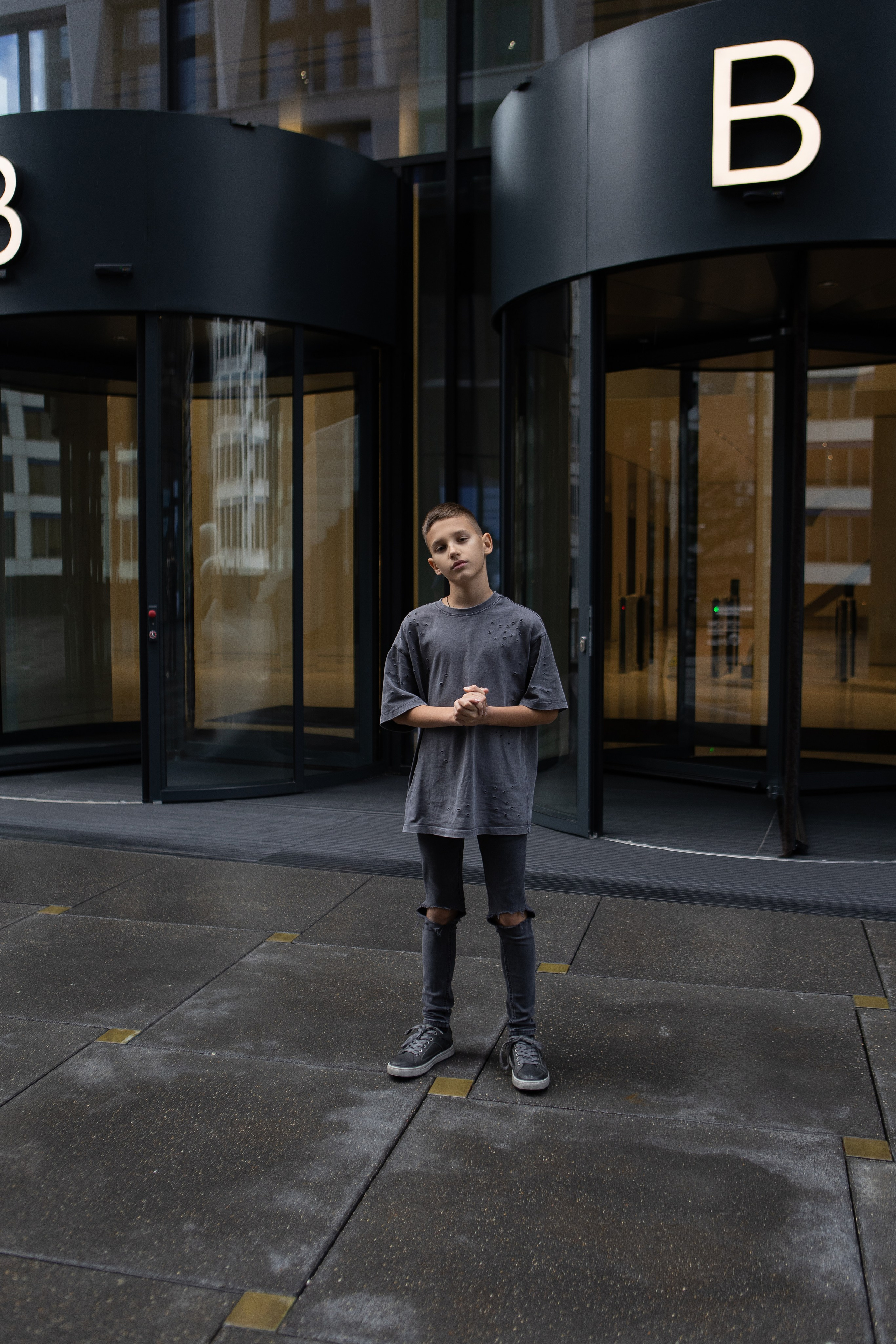 Семейная фотосессия в городе. Фотограф в Москве Таша Логинова