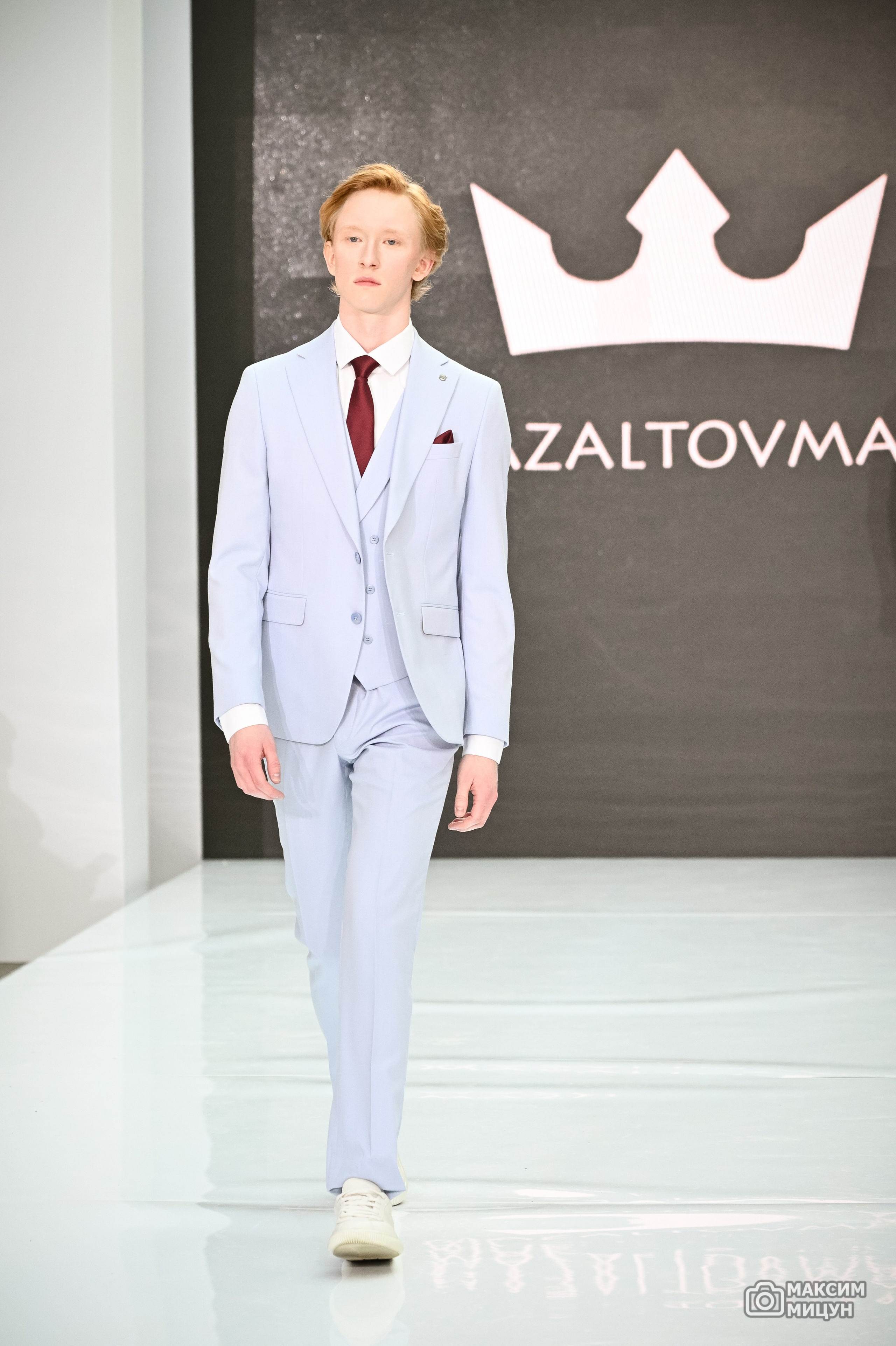 Модные показы. Фотограф Максим Мицун. Портрет, свадьба, репортаж, каталог