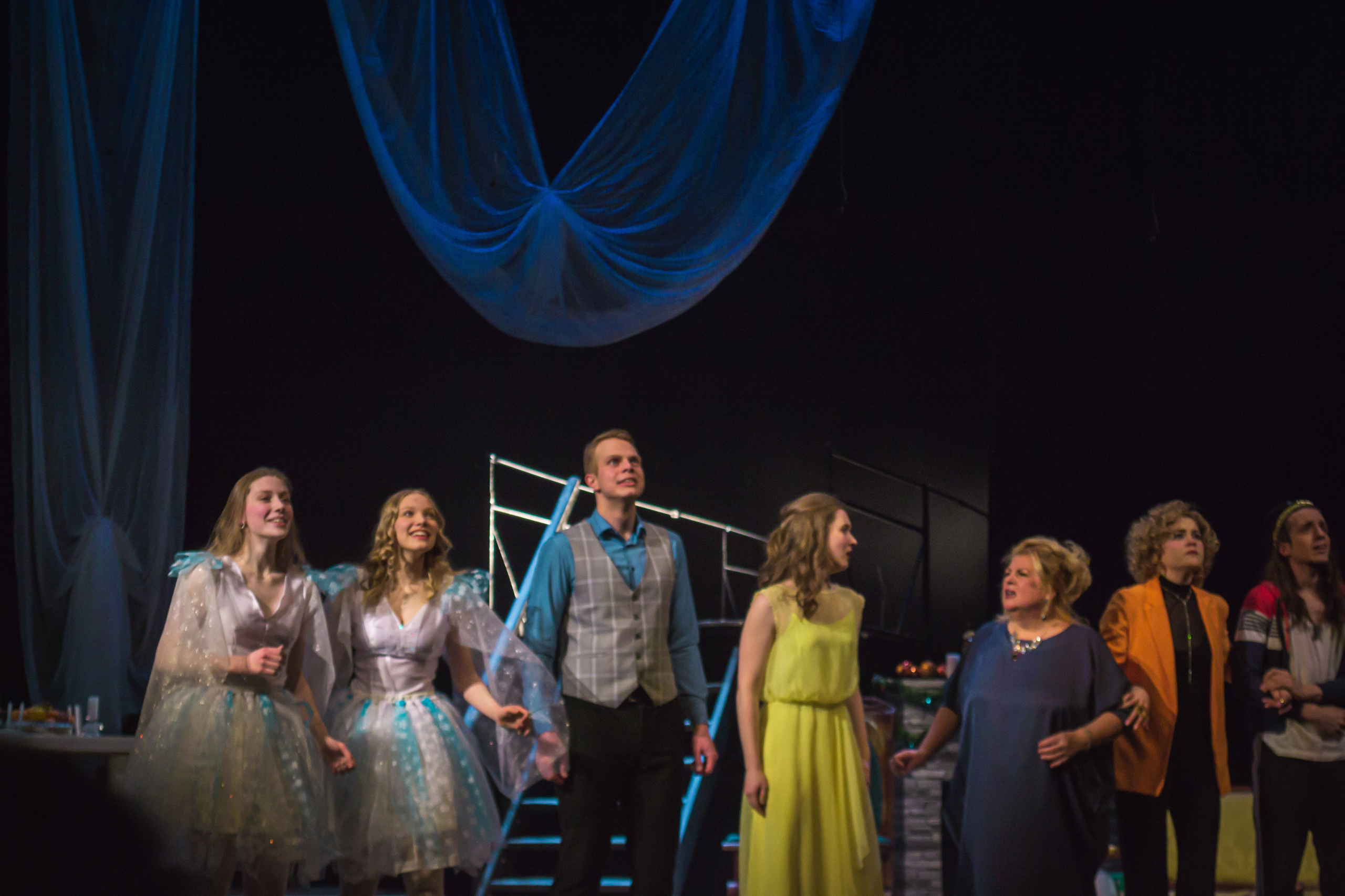 Фотосъемка новогоднего спектакля. Предметный и контентный фотограф в Москве и Зеленограде Анастасиевская