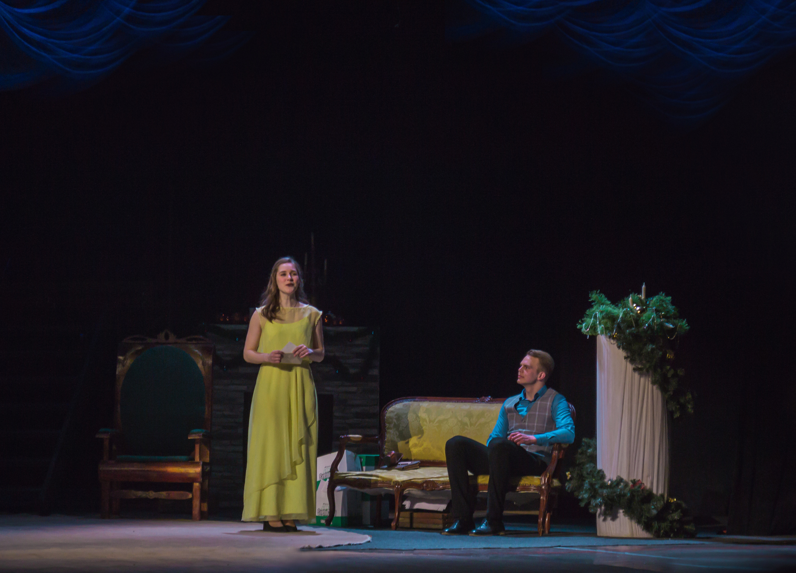 Фотосъемка новогоднего спектакля. Предметный и контентный фотограф в Москве и Зеленограде Анастасиевская