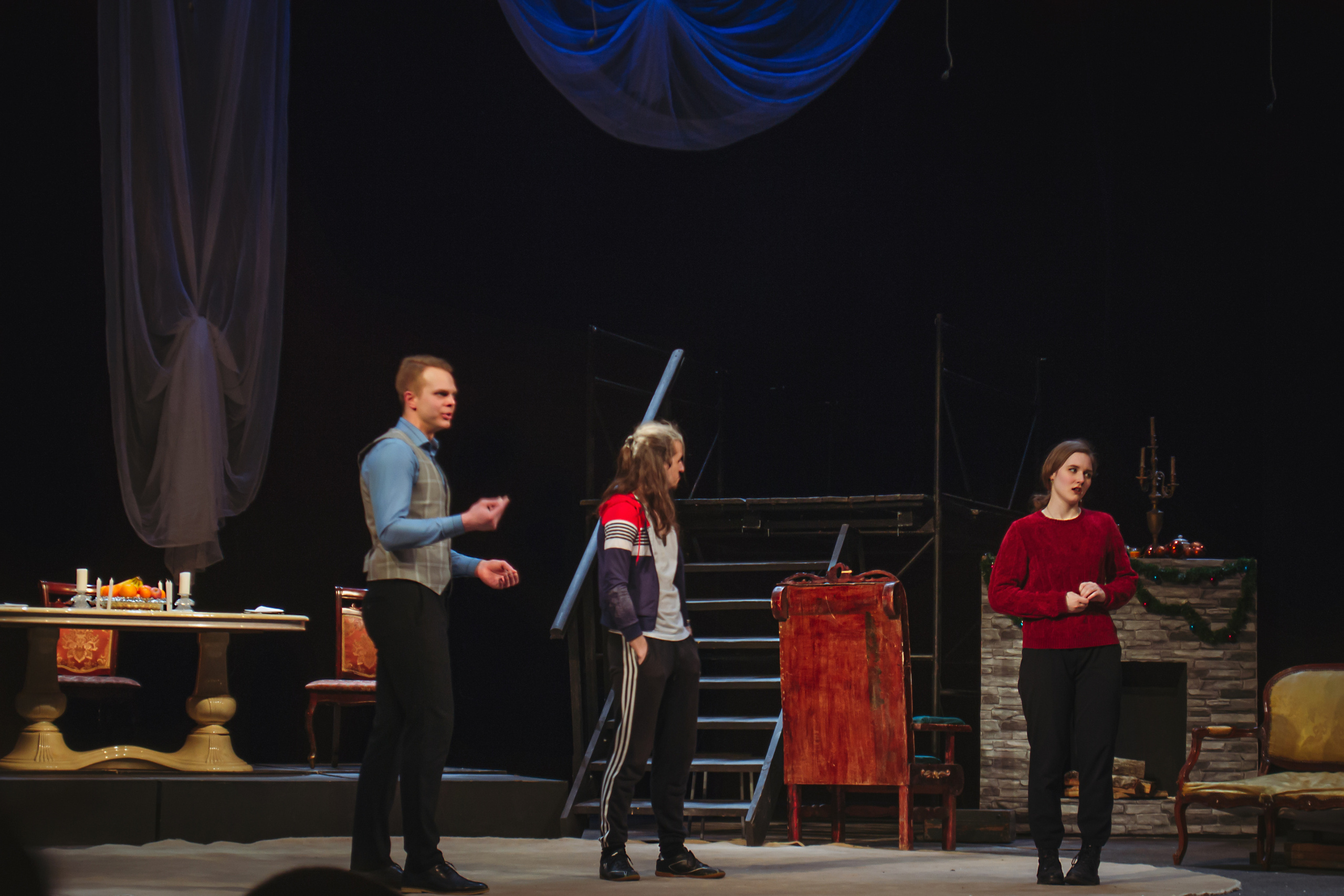 Фотосъемка новогоднего спектакля. Предметный и контентный фотограф в Москве и Зеленограде Анастасиевская