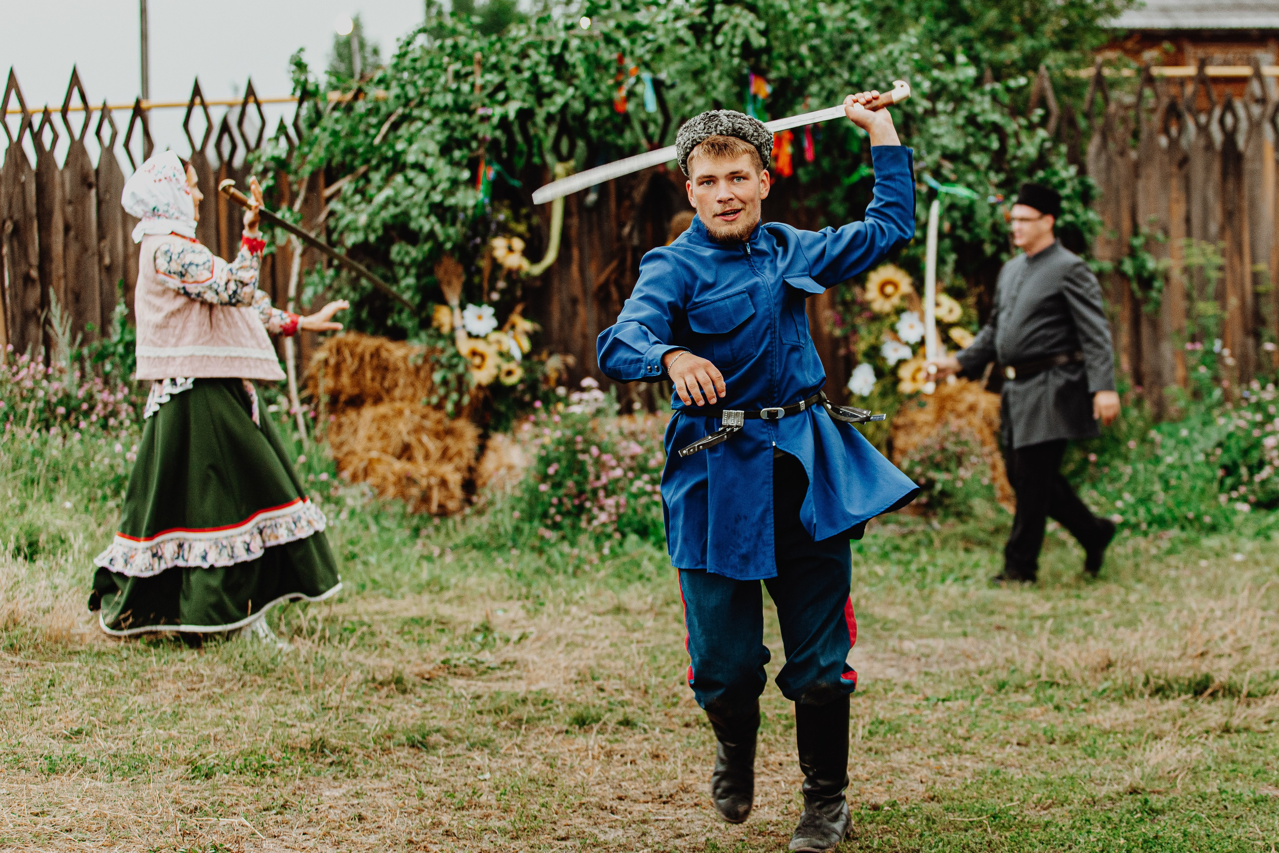 Фестиваль «Абалакское поле» XVI. Арт-фотограф Крис Л. в Тобольске: портрет, семейные, свадьбы