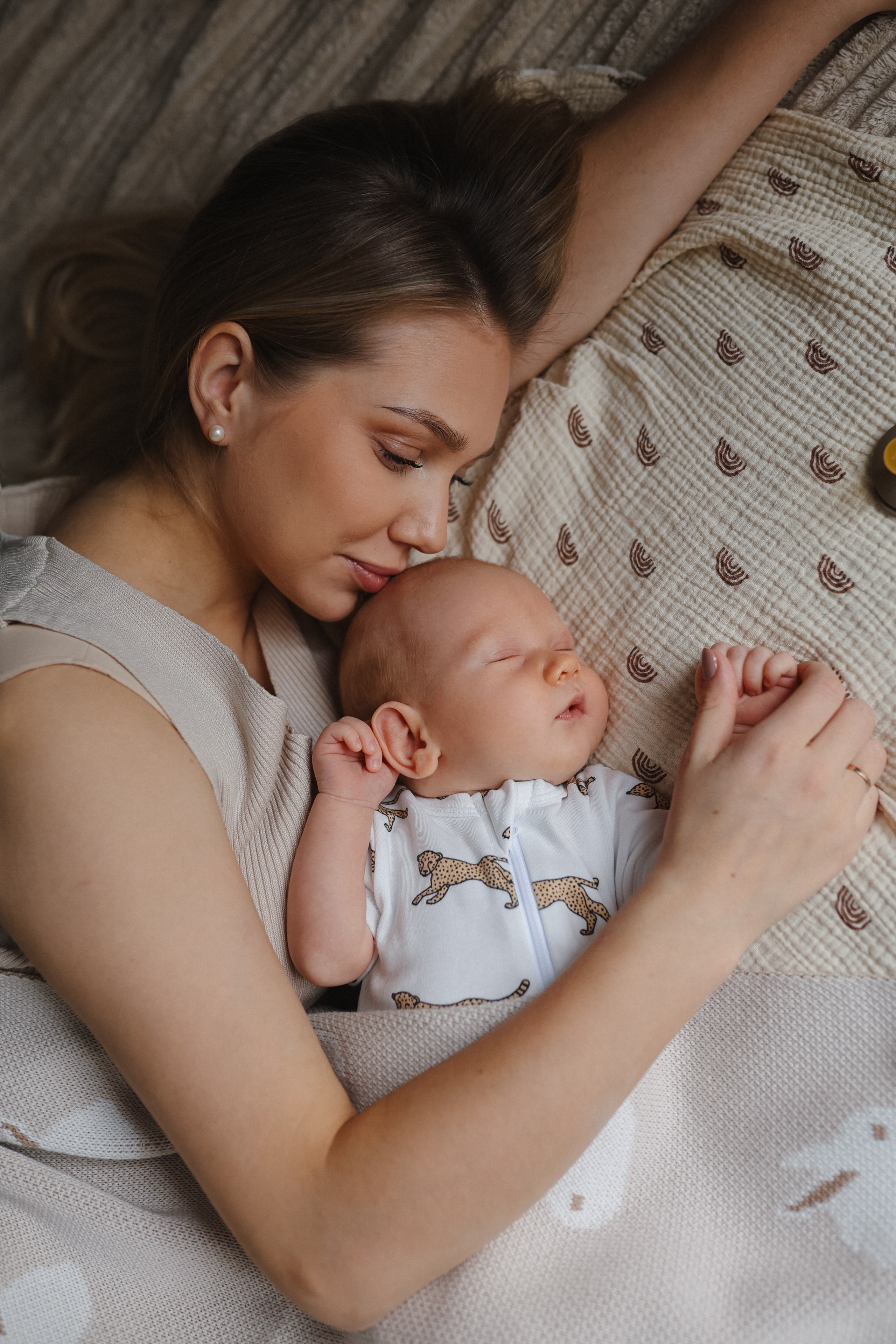 Лев🤎. Фотограф на роды в Санкт-Петербурге, семейный, нью-борн Алиса Хрекова