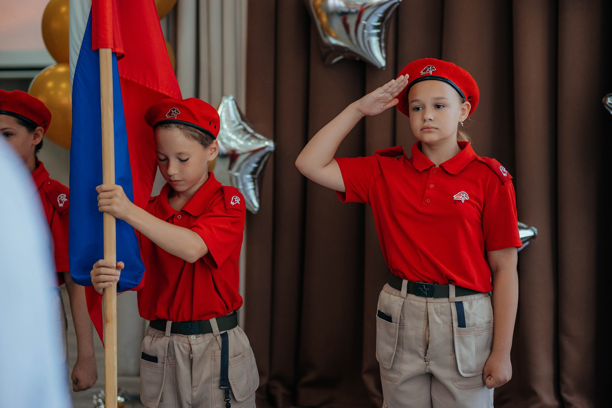 Школьный фотограф в Барнауле | Школьные фотосессии. Репортажный (Event) фотограф в Барнауле | Даниил Маркин | Качество и вайб