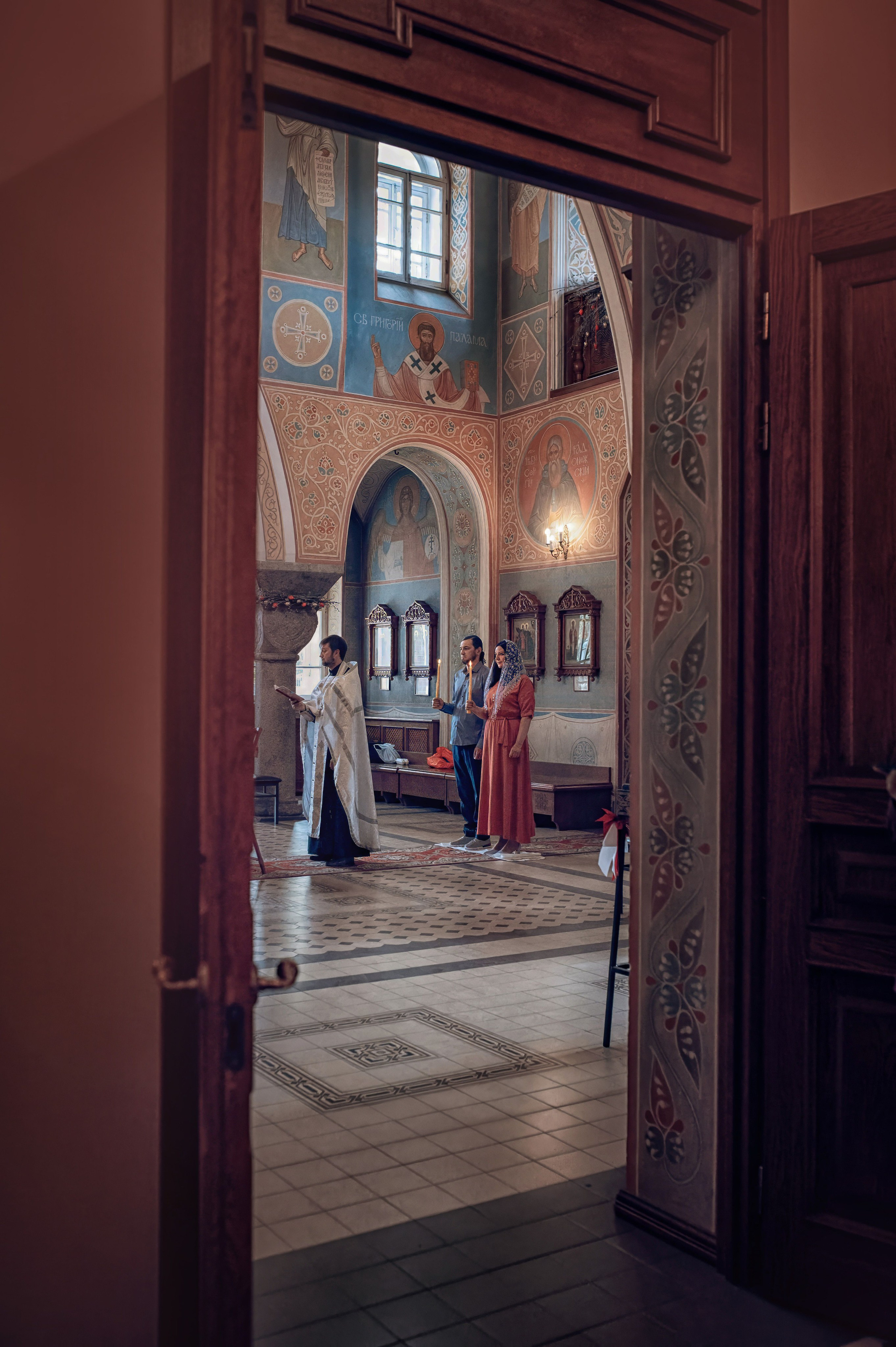 Съемка таинства венчания. Фотографы крещения/венчания  Красноярск Татьяна и Вячеслав Переваловы