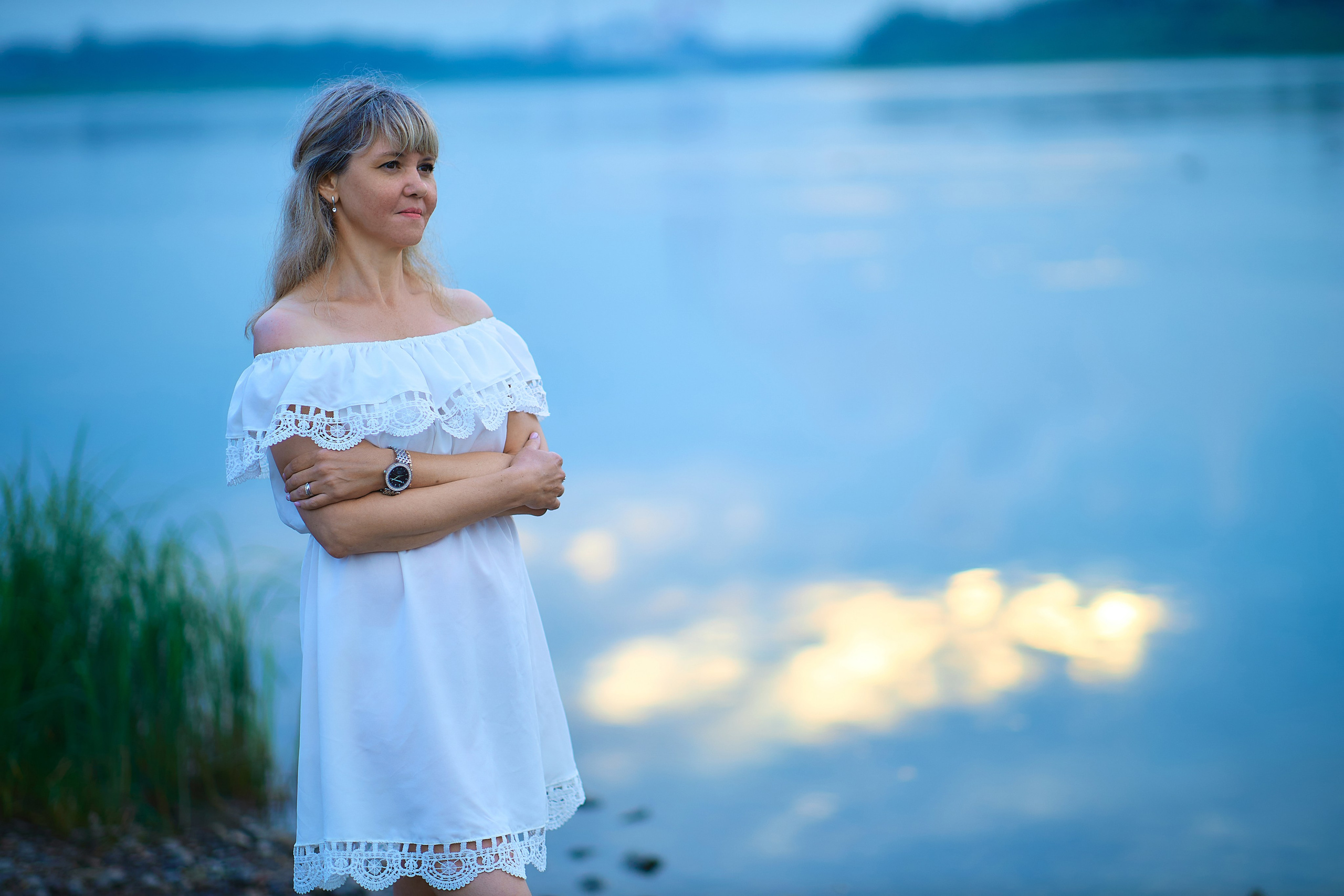 Легкая прогулочная фотосессия на берегу реки. Любовь Гальцова — свадебный, семейный, детский фотограф в городе Кемерово и Кемеровской области