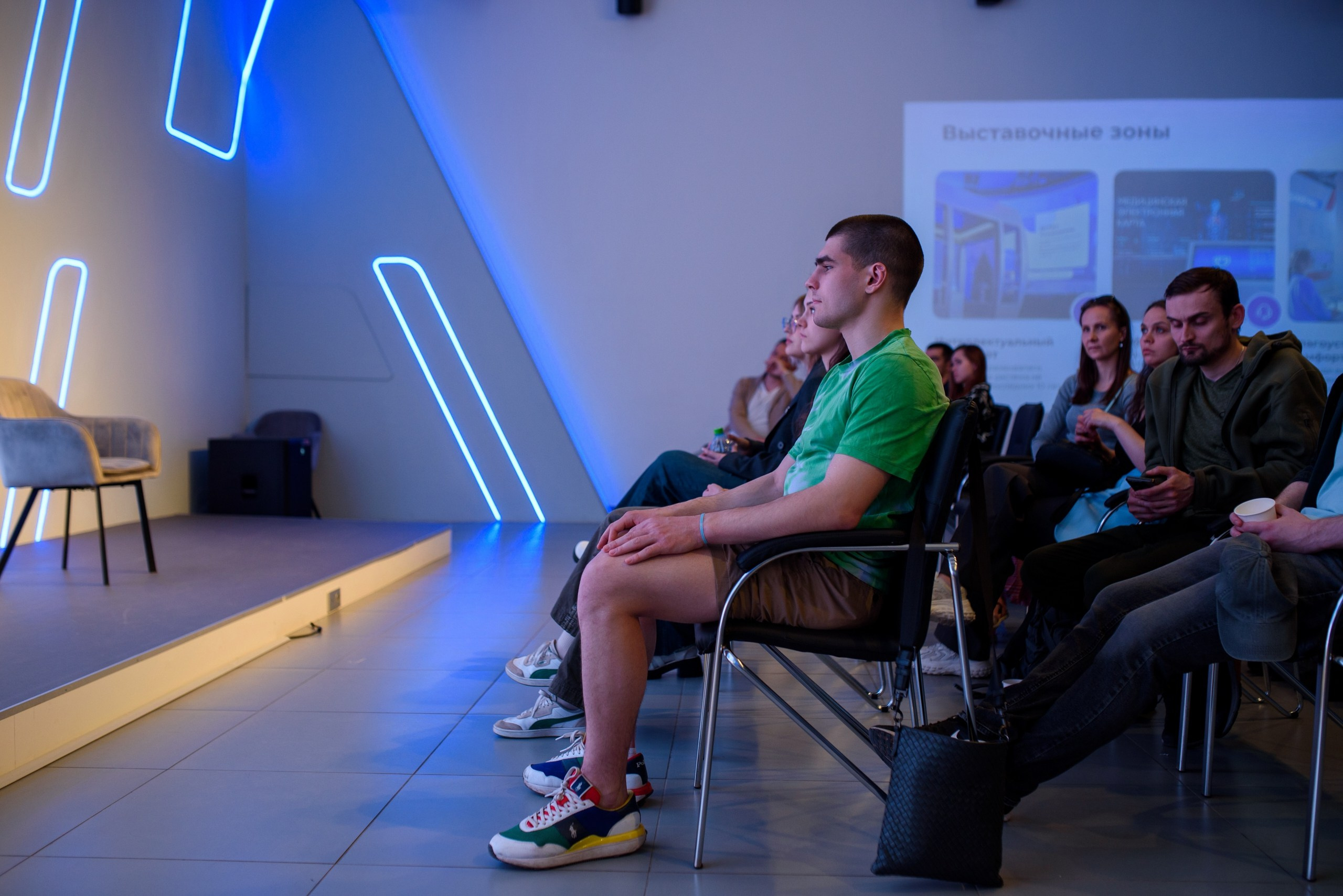 Стажировка Правительства Москвы / «ДИТворкинг». Фотограф и Видеограф в Москве. Олег Корушев