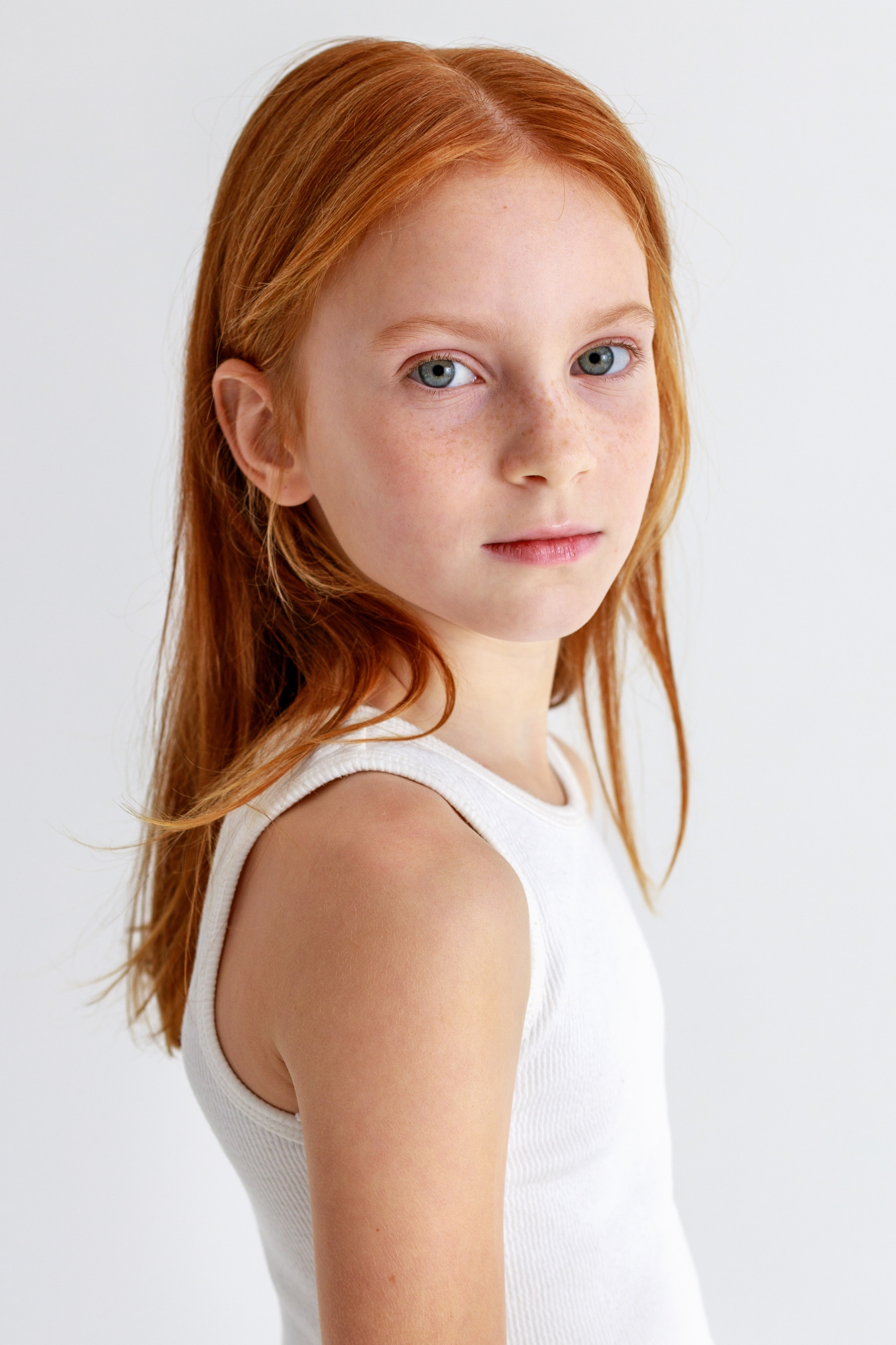 Виктория Курилова 136/8/33. Римма Зайцева контент для брендов