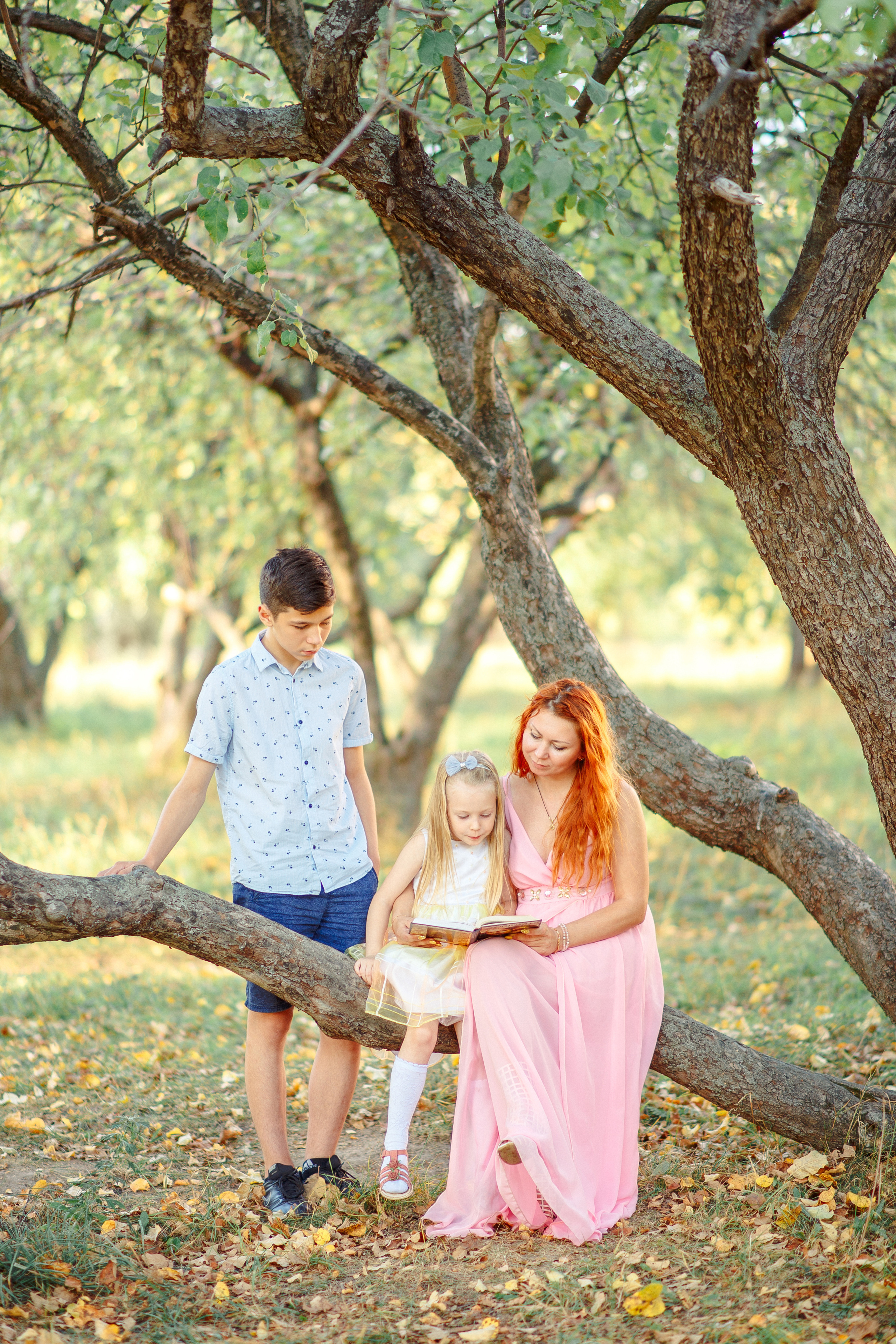 Мама с детьми, Катя, Кира и Илья. Свадебный и семейный фотограф Рязань. Дмитрий Волков