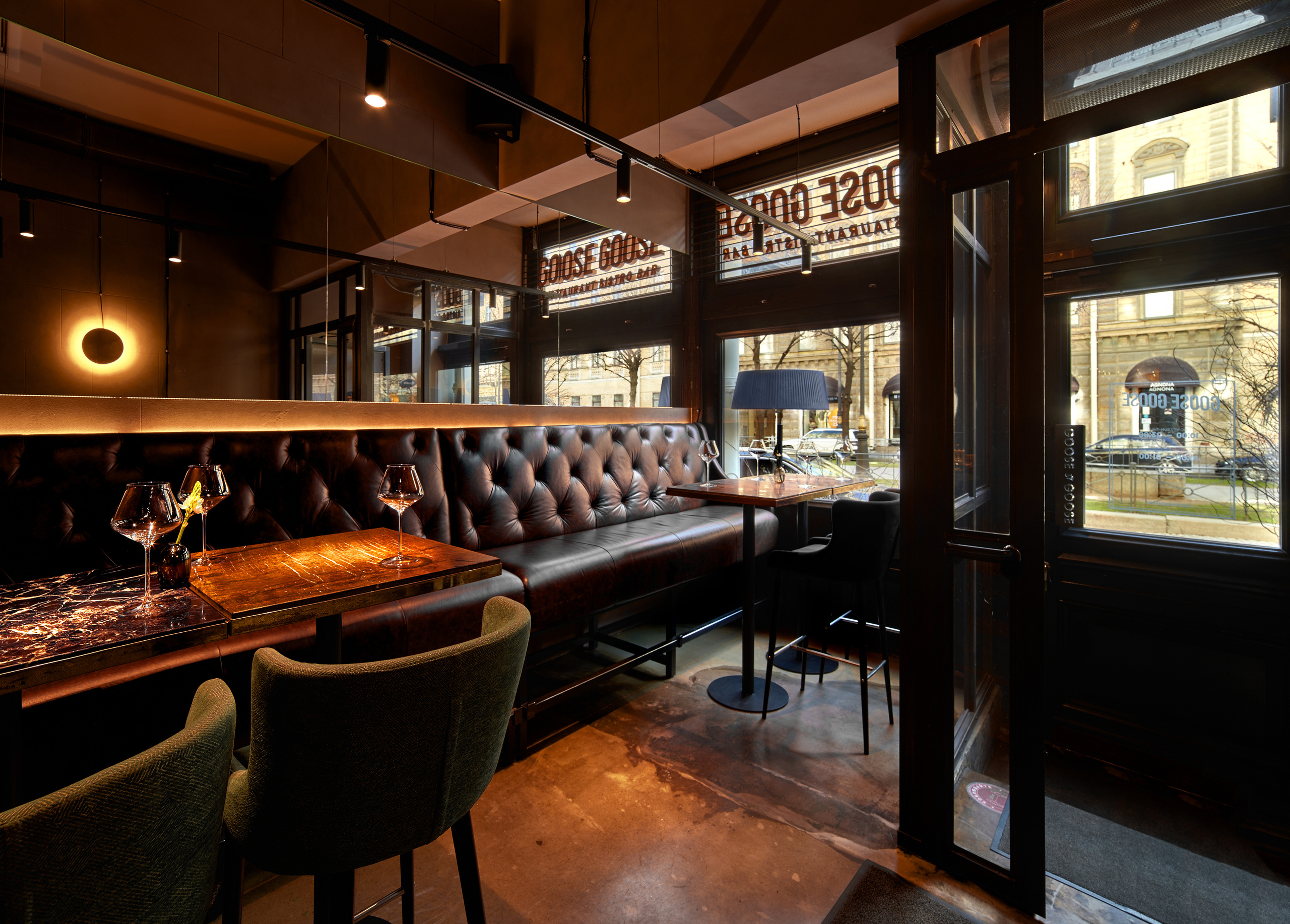 Ресторан Goose Goose. Интерьерный фотограф в Санкт-Петербурге и Москве
