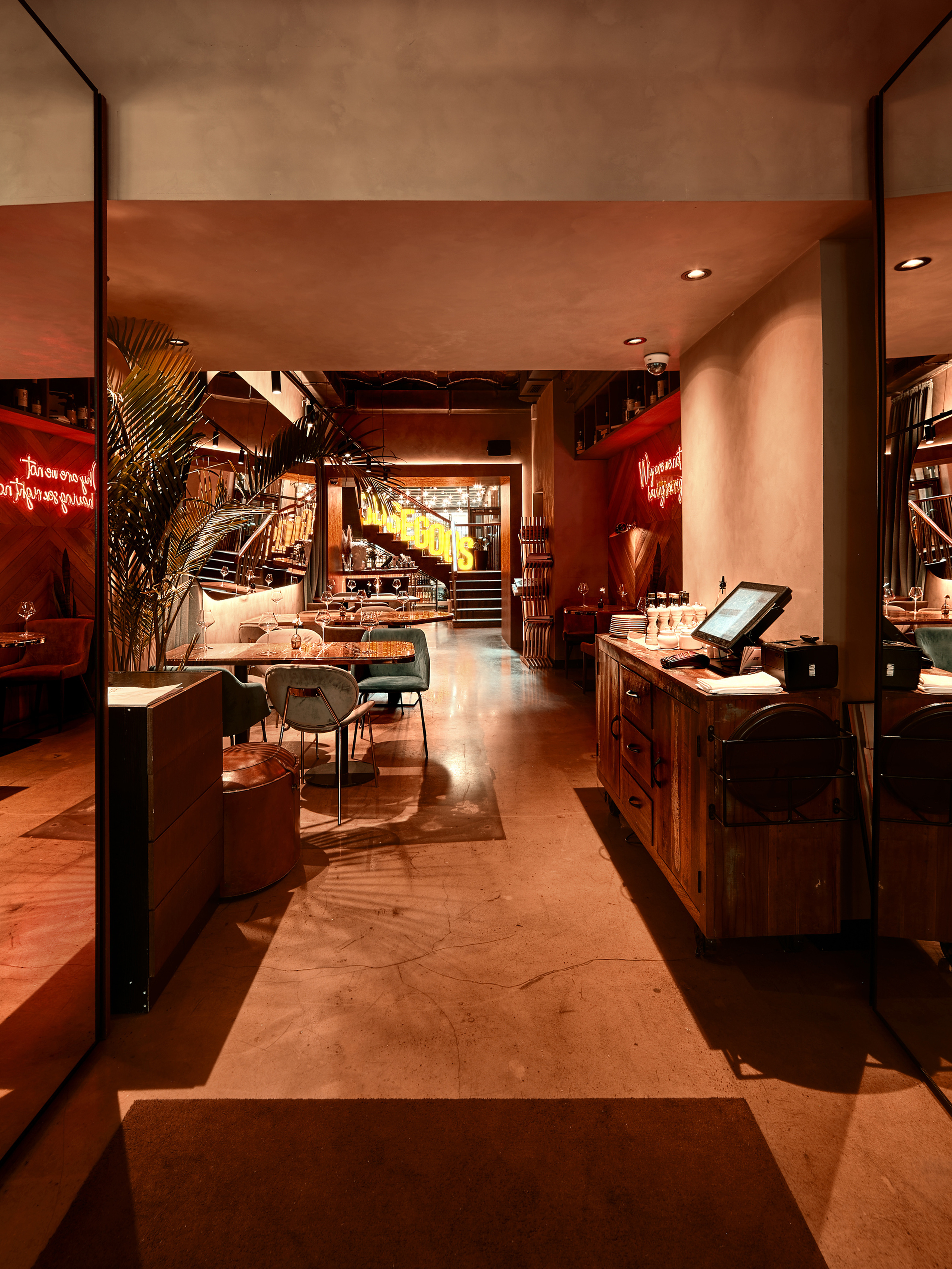 Ресторан Goose Goose. Интерьерный фотограф в Санкт-Петербурге и Москве