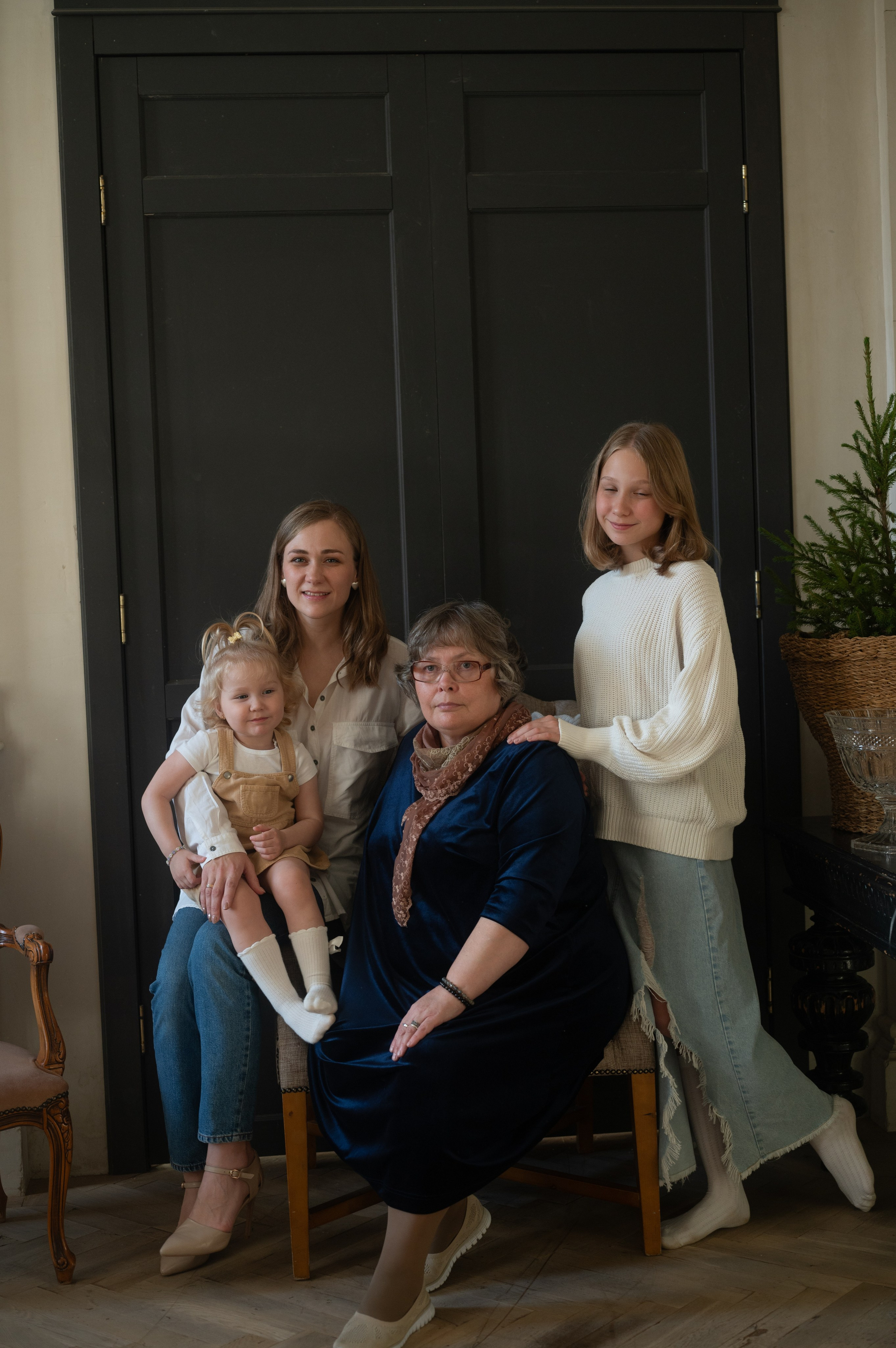 Фотостудия «Файн-арт» Новый год 2024-25. Фотограф новорожденных, семейный детский в Тюмени Татьяна Морозова