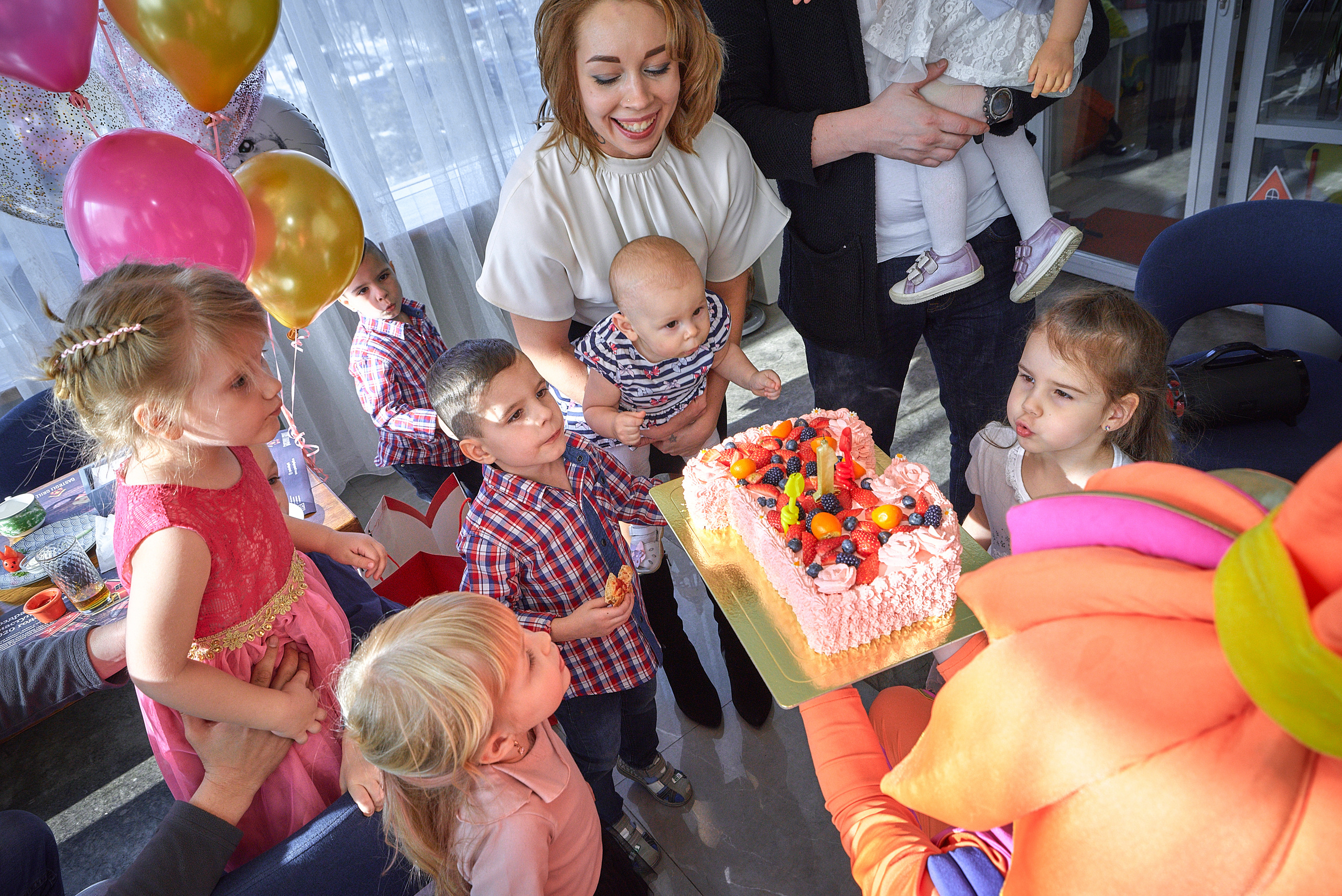Детские праздники. Фотограф новорожденных во Владивостоке Ромашко Виктория