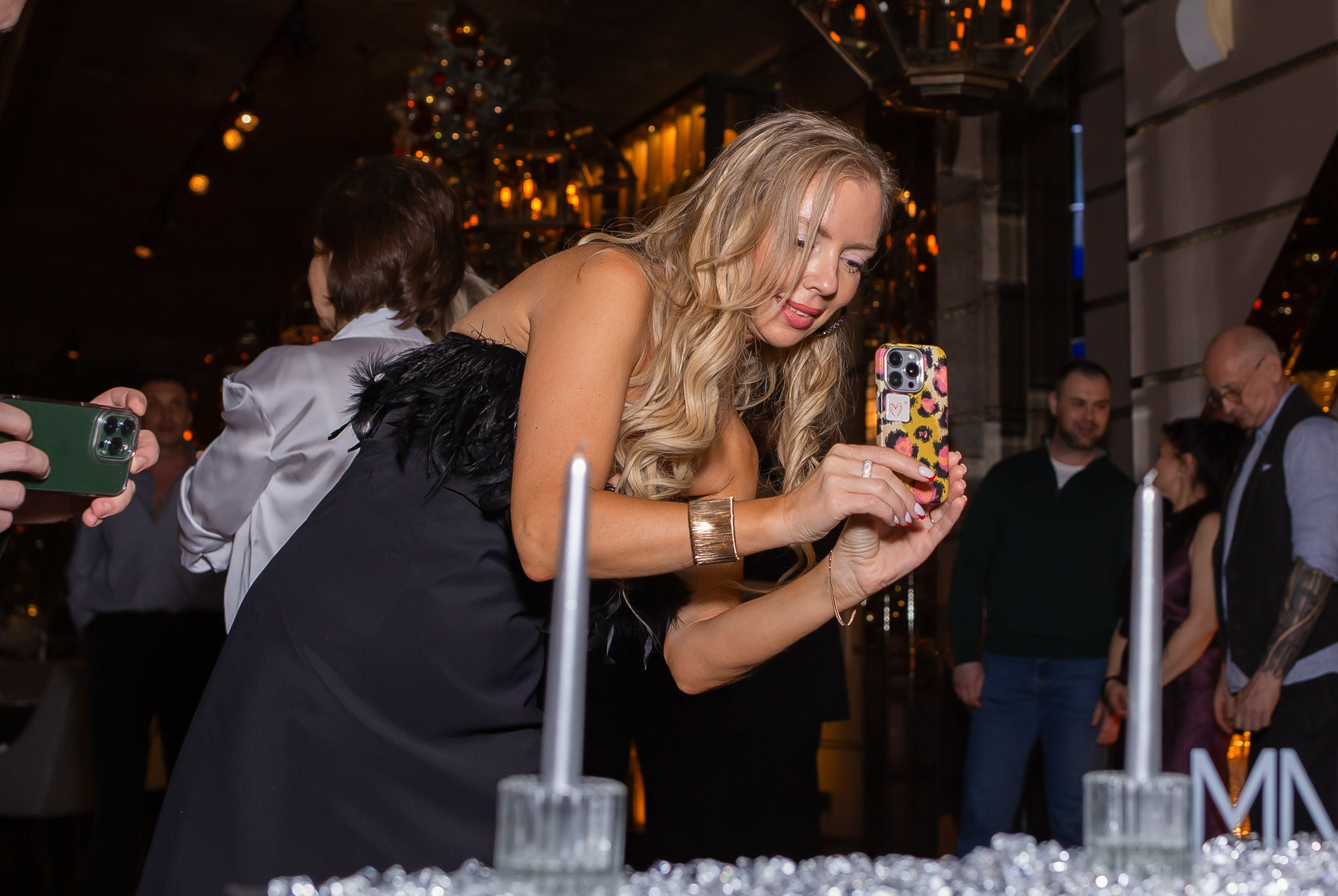 Корпоративный фотограф в Сочи и Сириусе — Премиум репортаж и тимбилдинги. Фотограф Сочи Адлер. Солькаева Анастасия