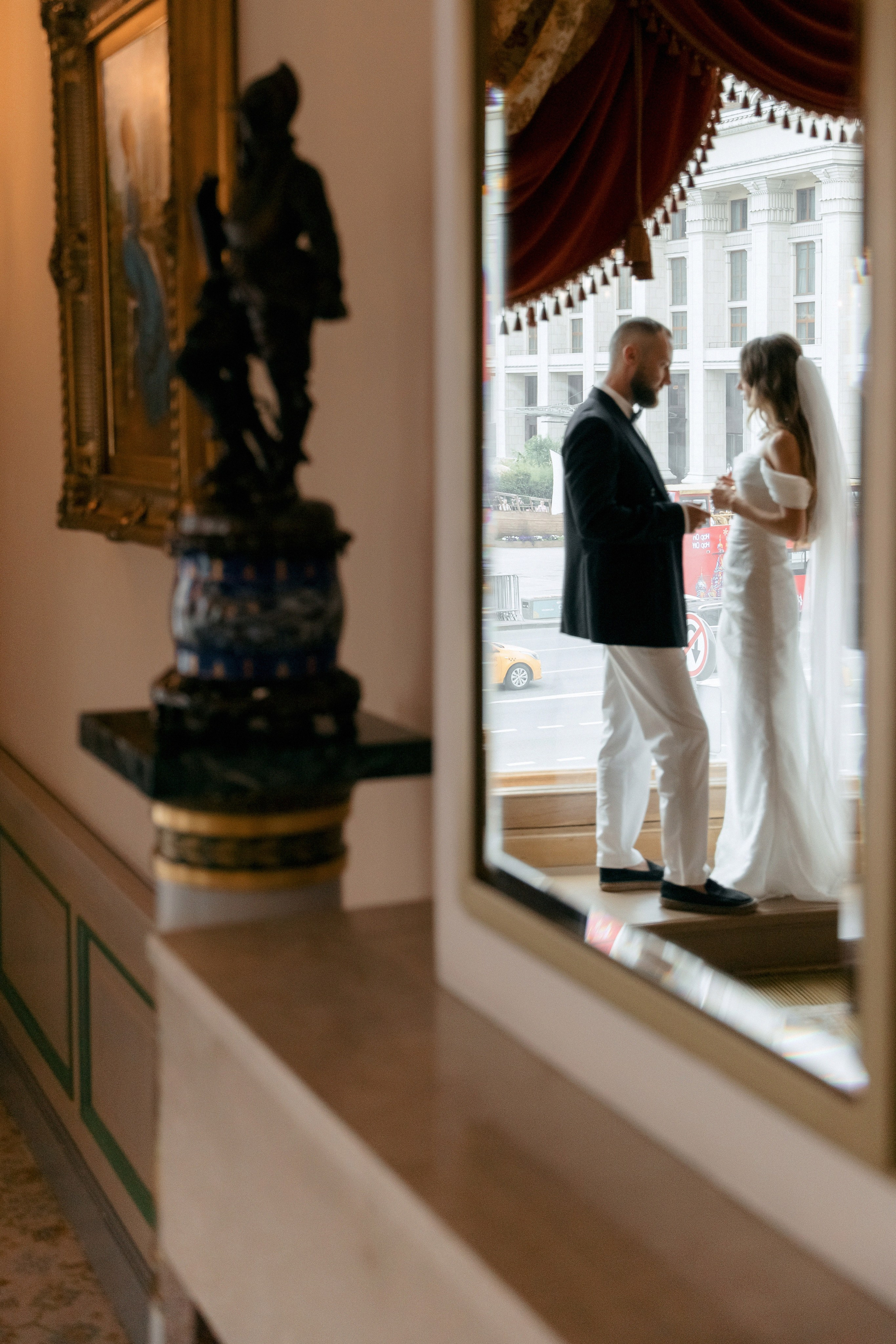 Анна и Никита: отель Националь. Свадебный фотограф Москва