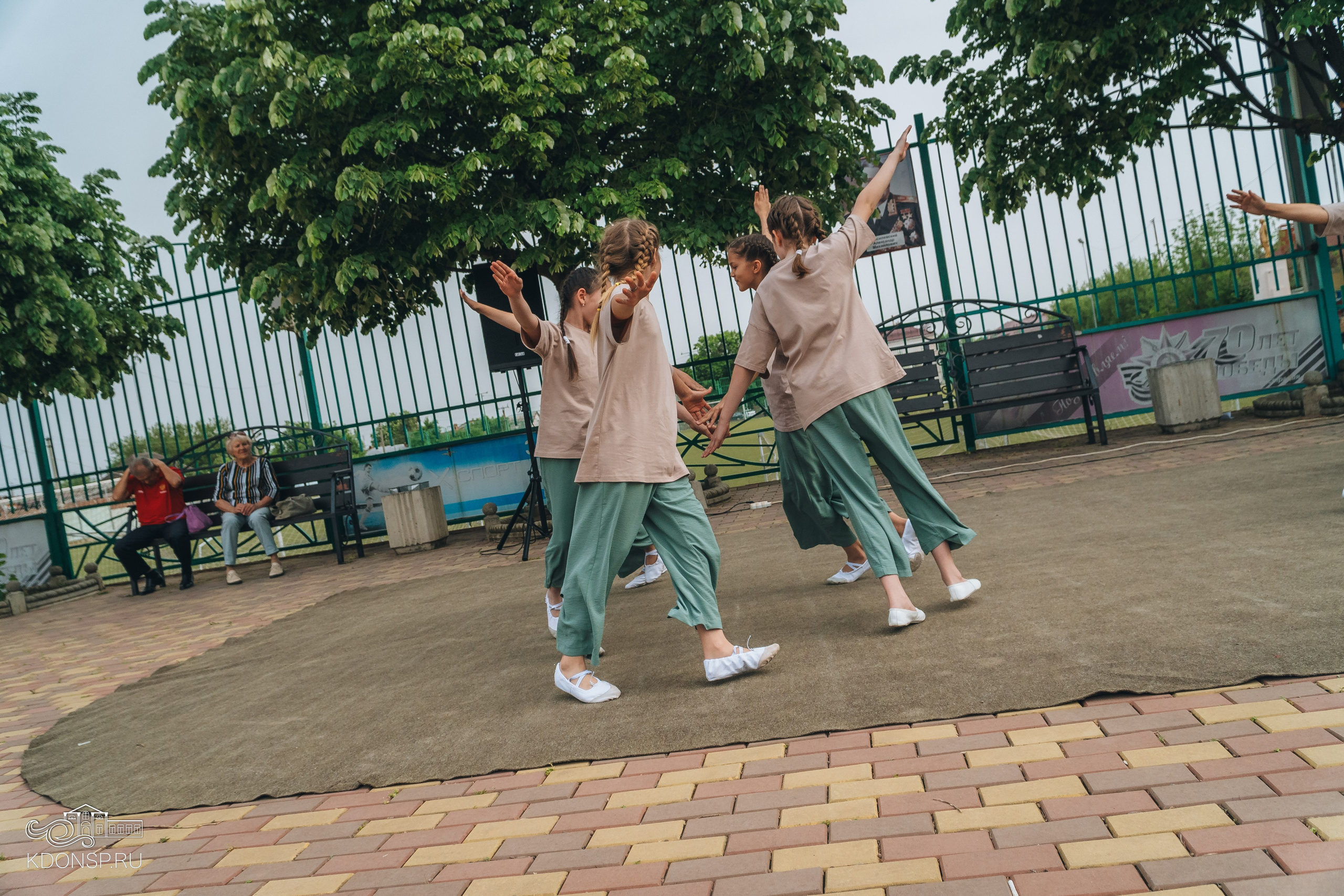 «Весна танцевальная». Новотитаровский Дом культуры