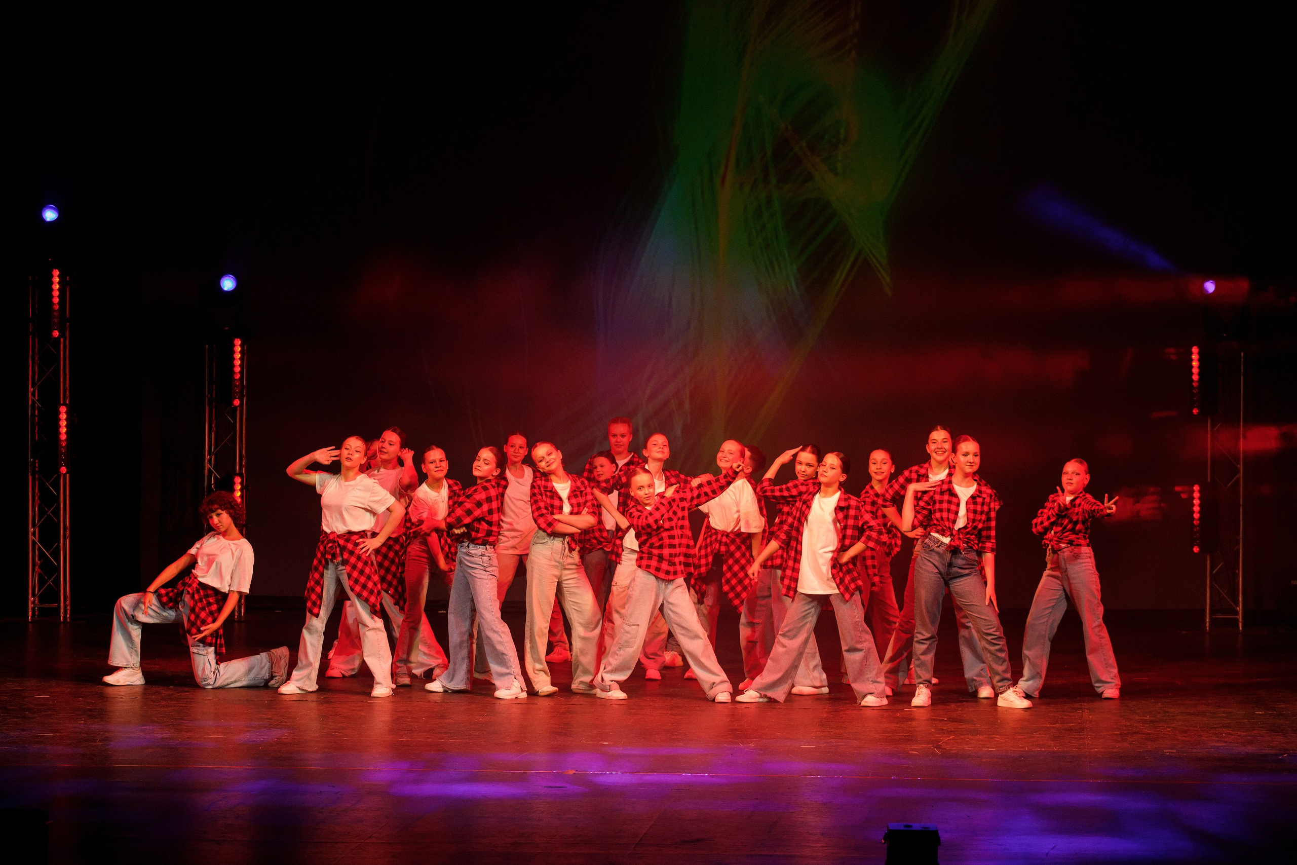 Отчётный концерт TODES Пермь. Фотограф Дмитрий Молчанов | Фотограф Пермь | Фотограф