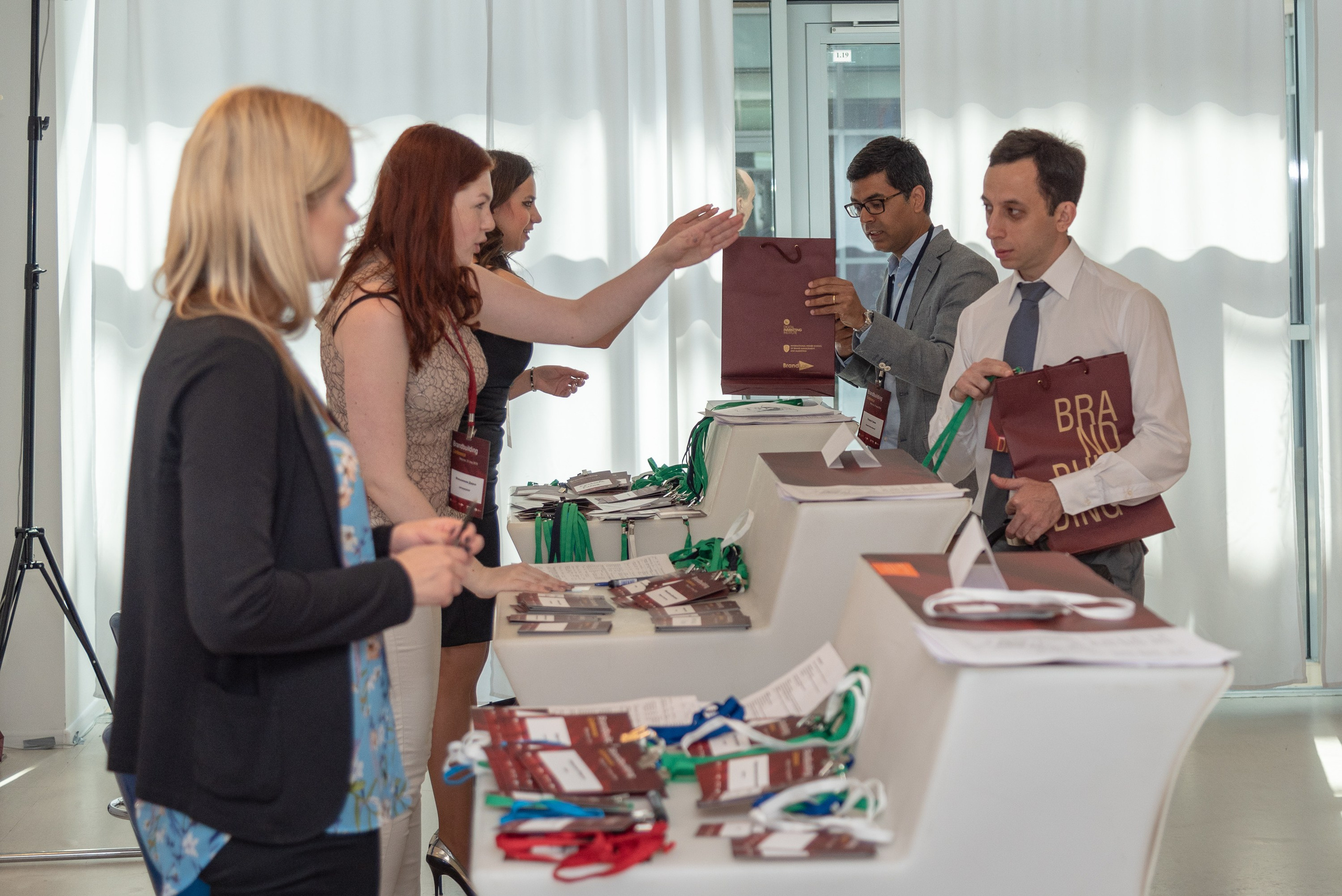 БрендБилдинг, репортаж. Фотограф Андрей Зикеев, фотостудия AzArt Studio в Москве