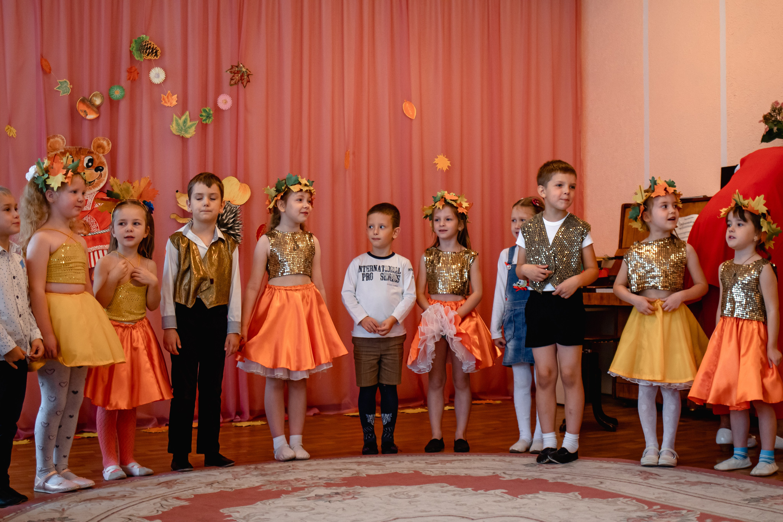 Осенний праздник в детском саду. Маргарита. Семейный фотограф в Минске Приболовец Светлана