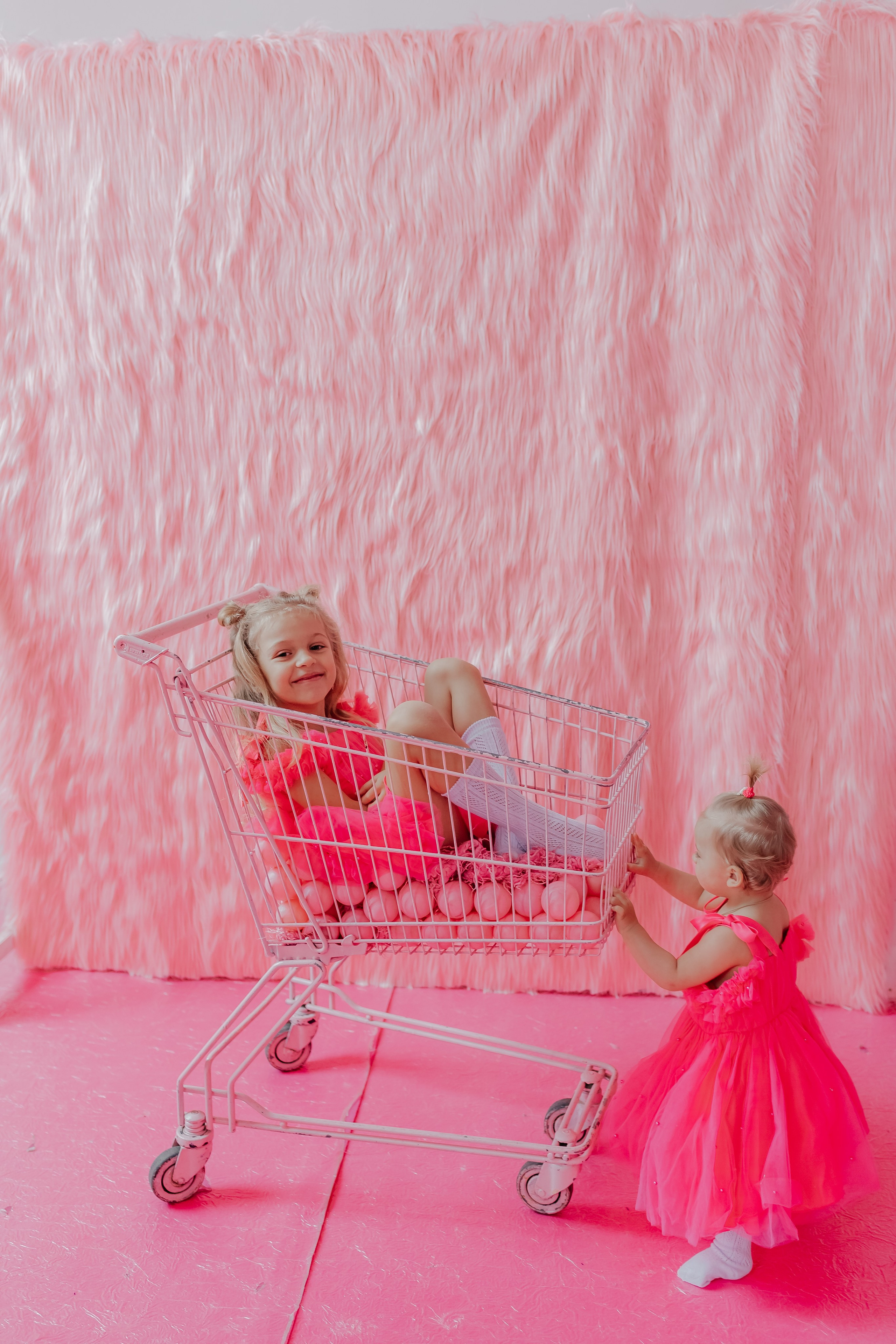 Люба, Маша, Василиса. Семейный и домашний фотограф в Москве и МО Королева Валерия