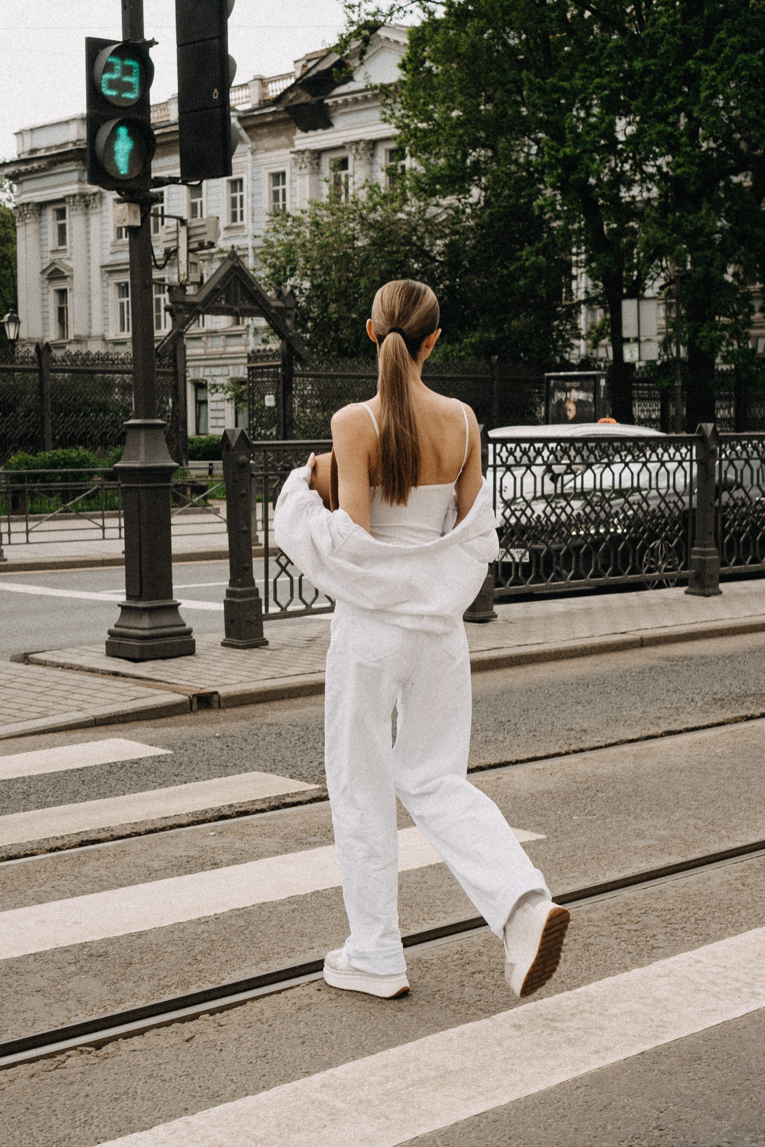 МЫ ГУЛЯЛИ ПРО КРЫШАМ ПИТЕРА. Профессиональный фотограф, Санкт-Петербург — Виктория Богомолова