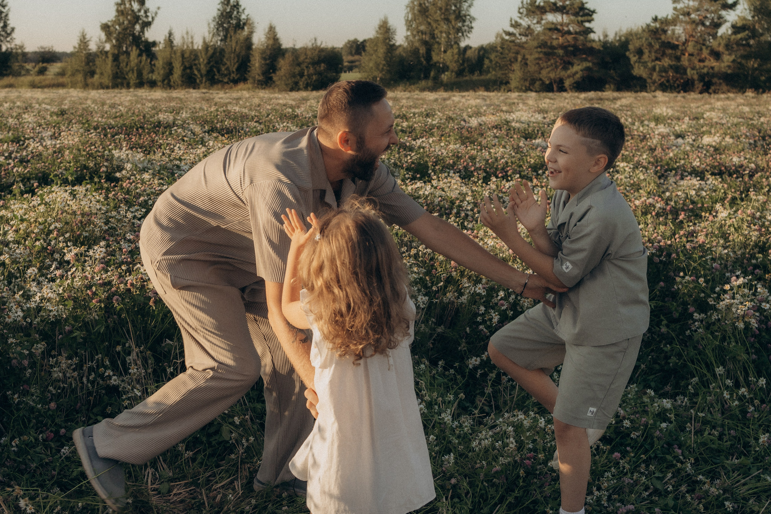 Семейная в ромашках. Эльвира Галимьянова — семейный фотограф Екатеринбурга