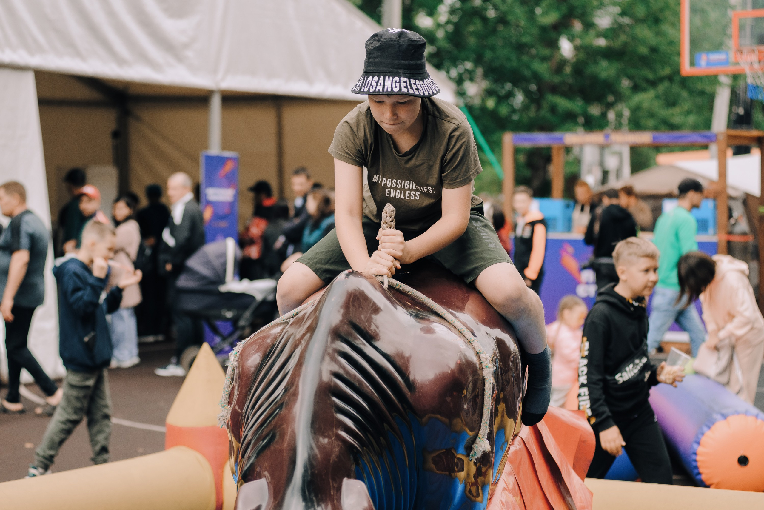 ДЕНЬ МЕТАЛЛУРГА. ЧЕЛЯБИНСКИЙ ЦИНКОВЫЙ ЗАВОД 2023. Репортажный фотограф Зуев Роман г. Челябинск