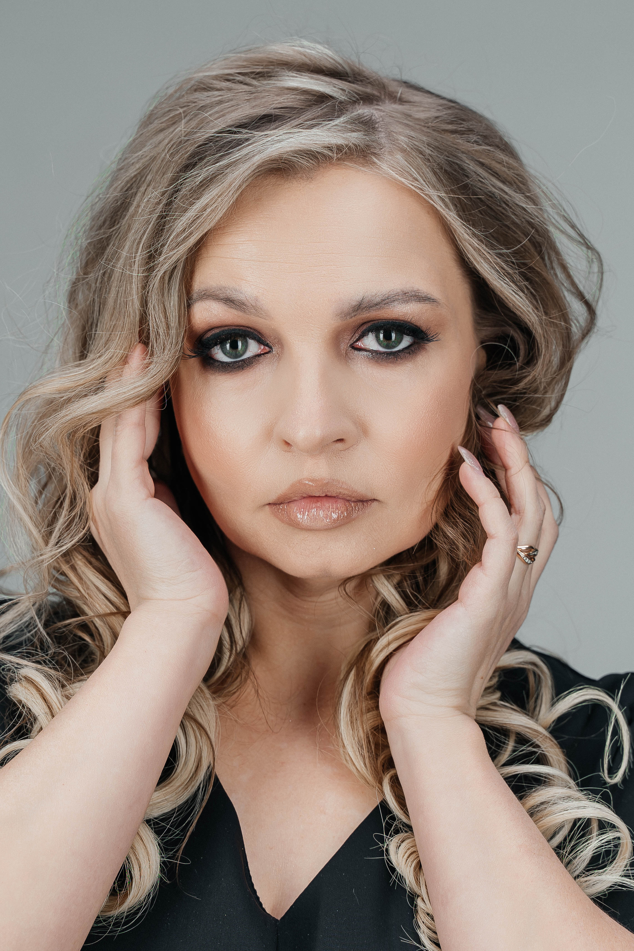 Студийный минимализм. Виктория Алпеева — фотограф по любви