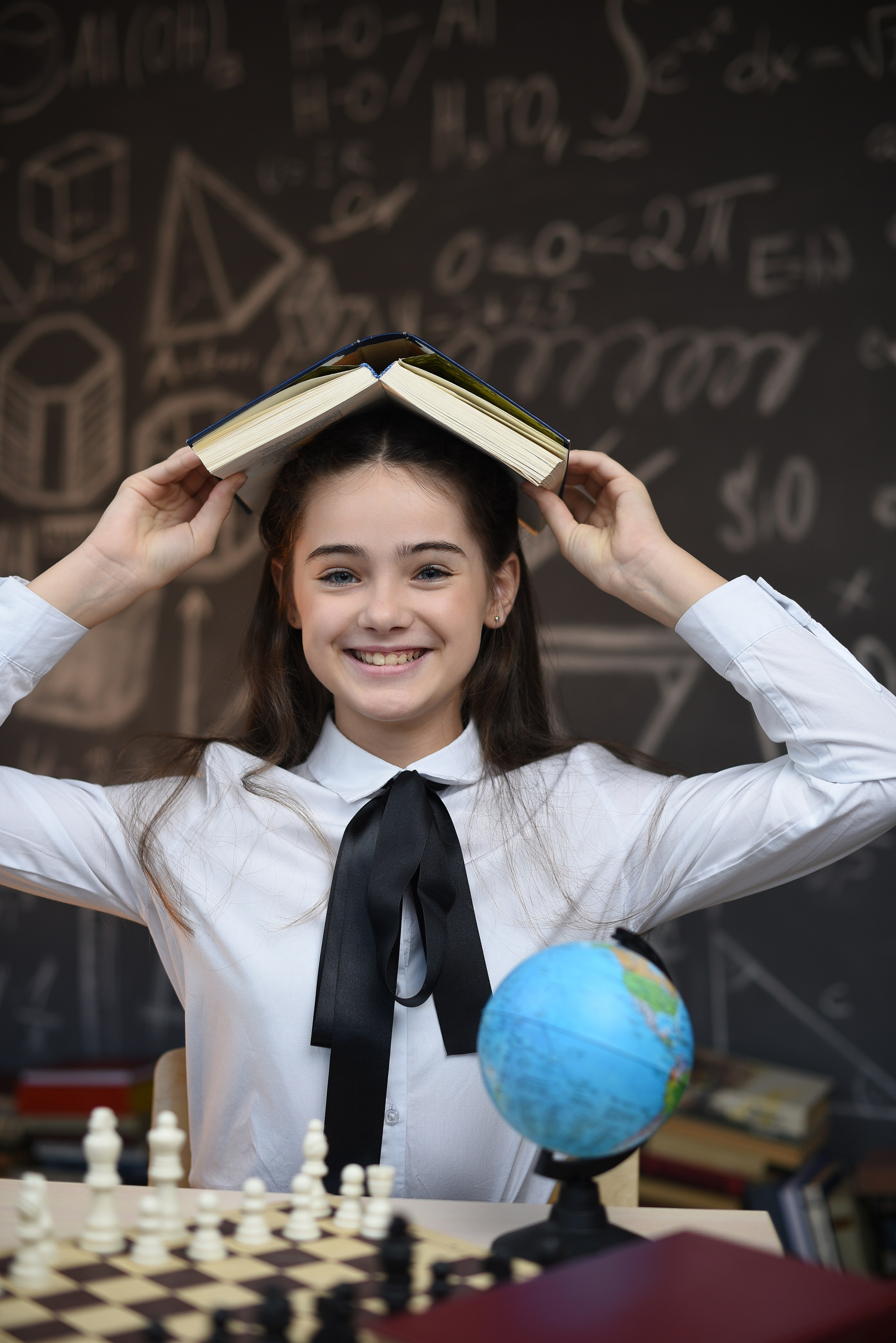 Началка. Выпускные альбомы в Кургане, Твой альбом, Книга