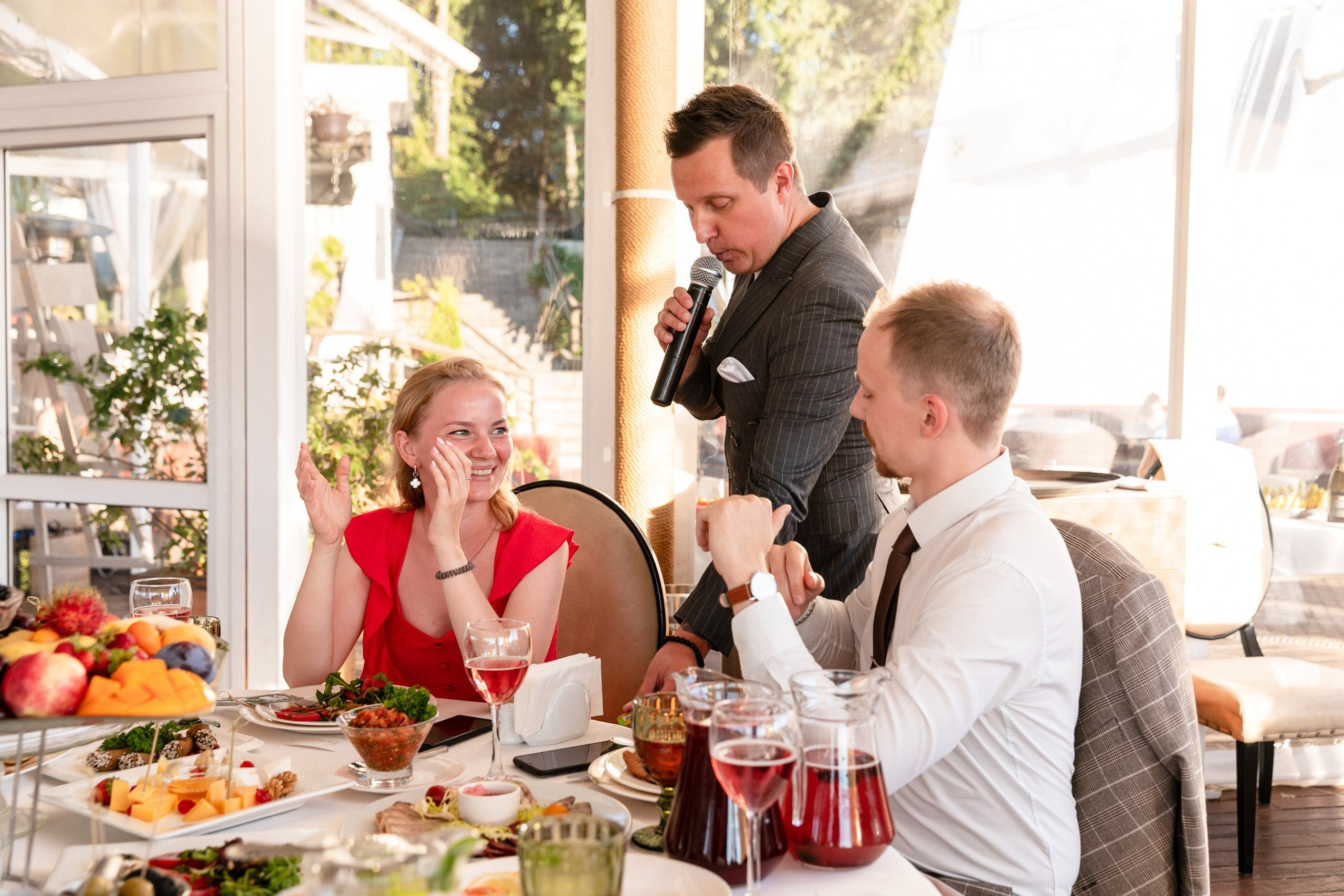 Даша и Андрей. Ведущий на свадьбу в Москве Зубков Алексей
