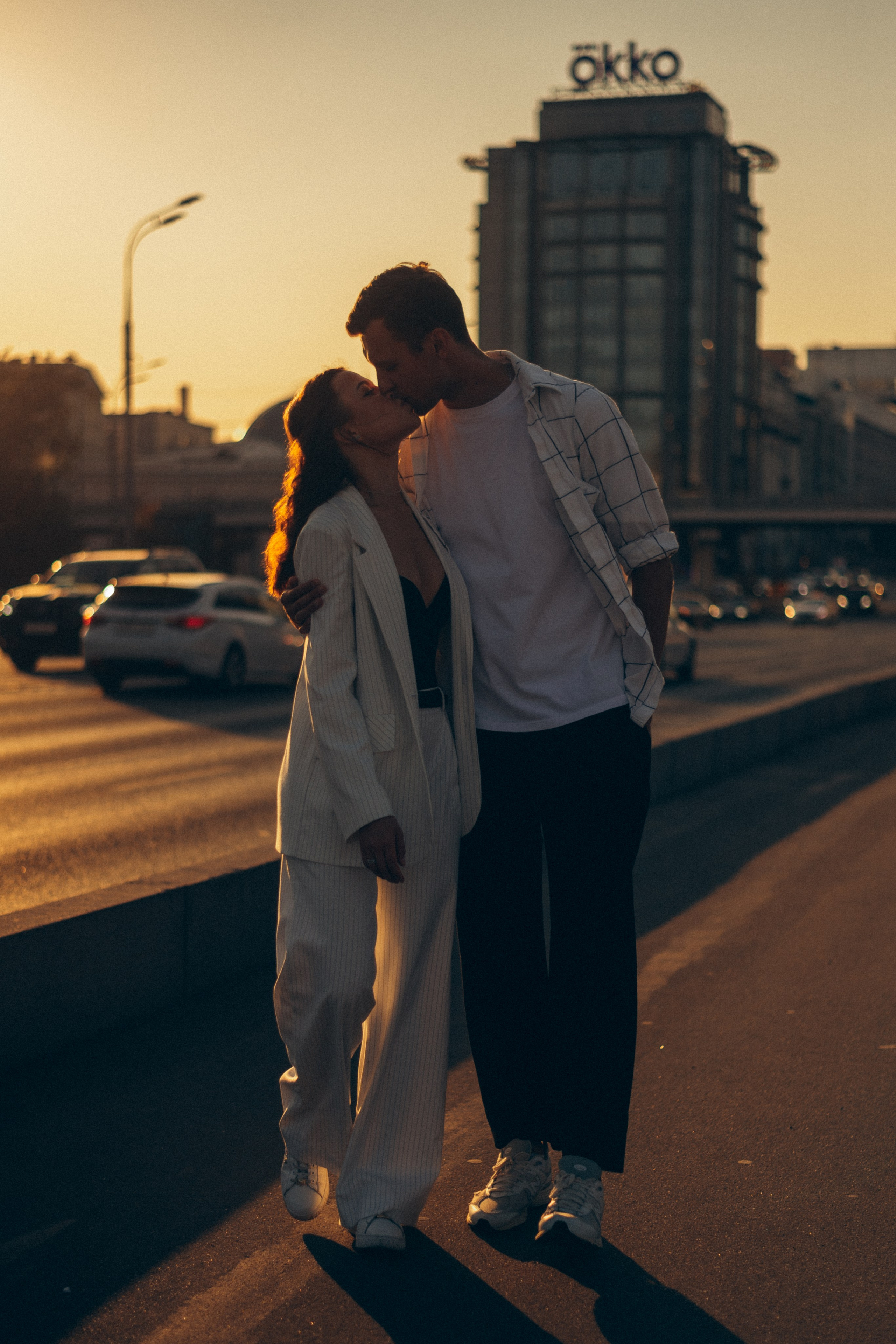 Любовь на набережной в Москве