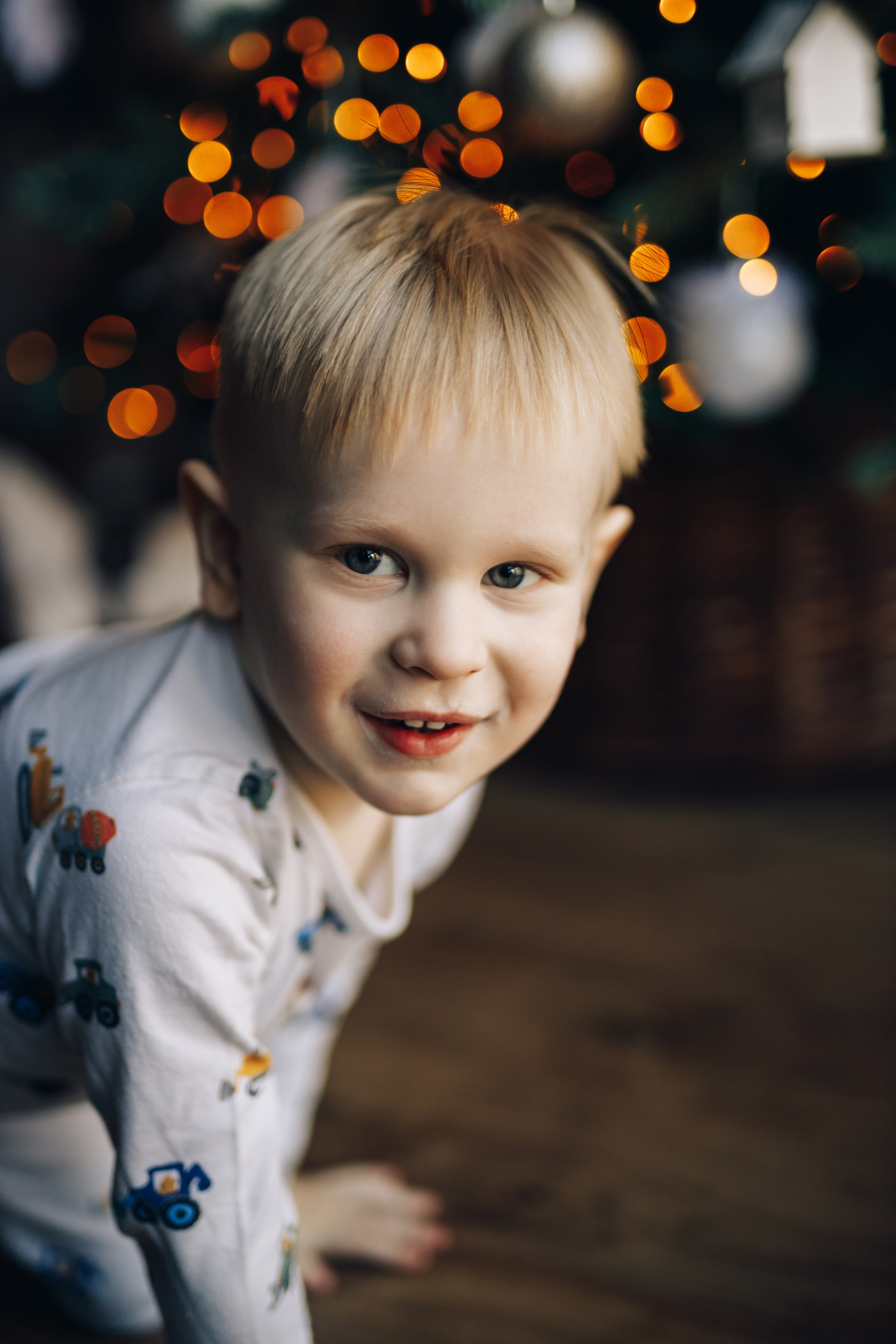 Семейная съёмка дома. Дмитрий Мартьянов семейный фотограф в Санкт-Петербурге