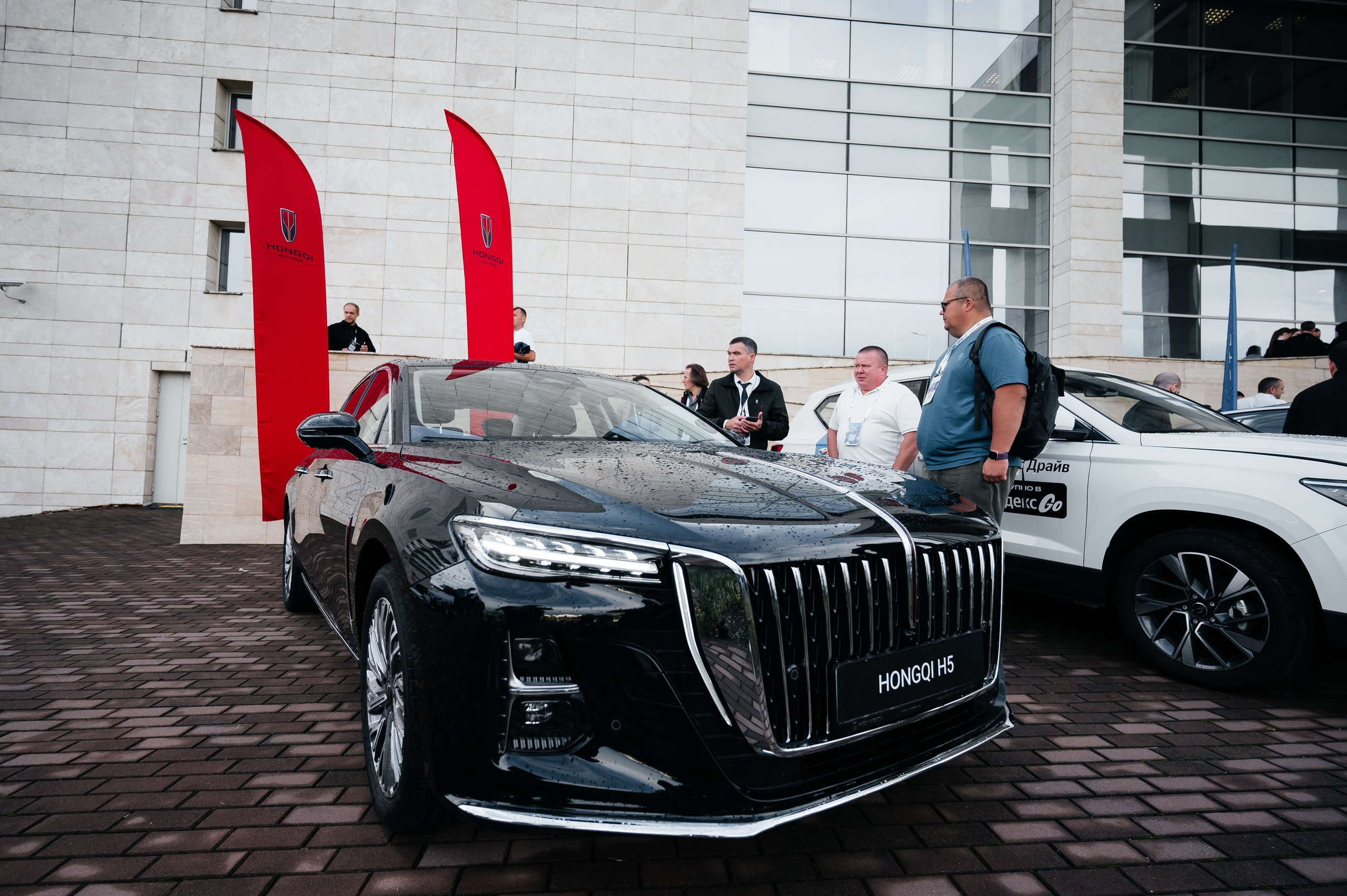 Яндекс TAXI 2025. Фотограф Илья Бызов, Свадебный и репортажный фотограф Сочи