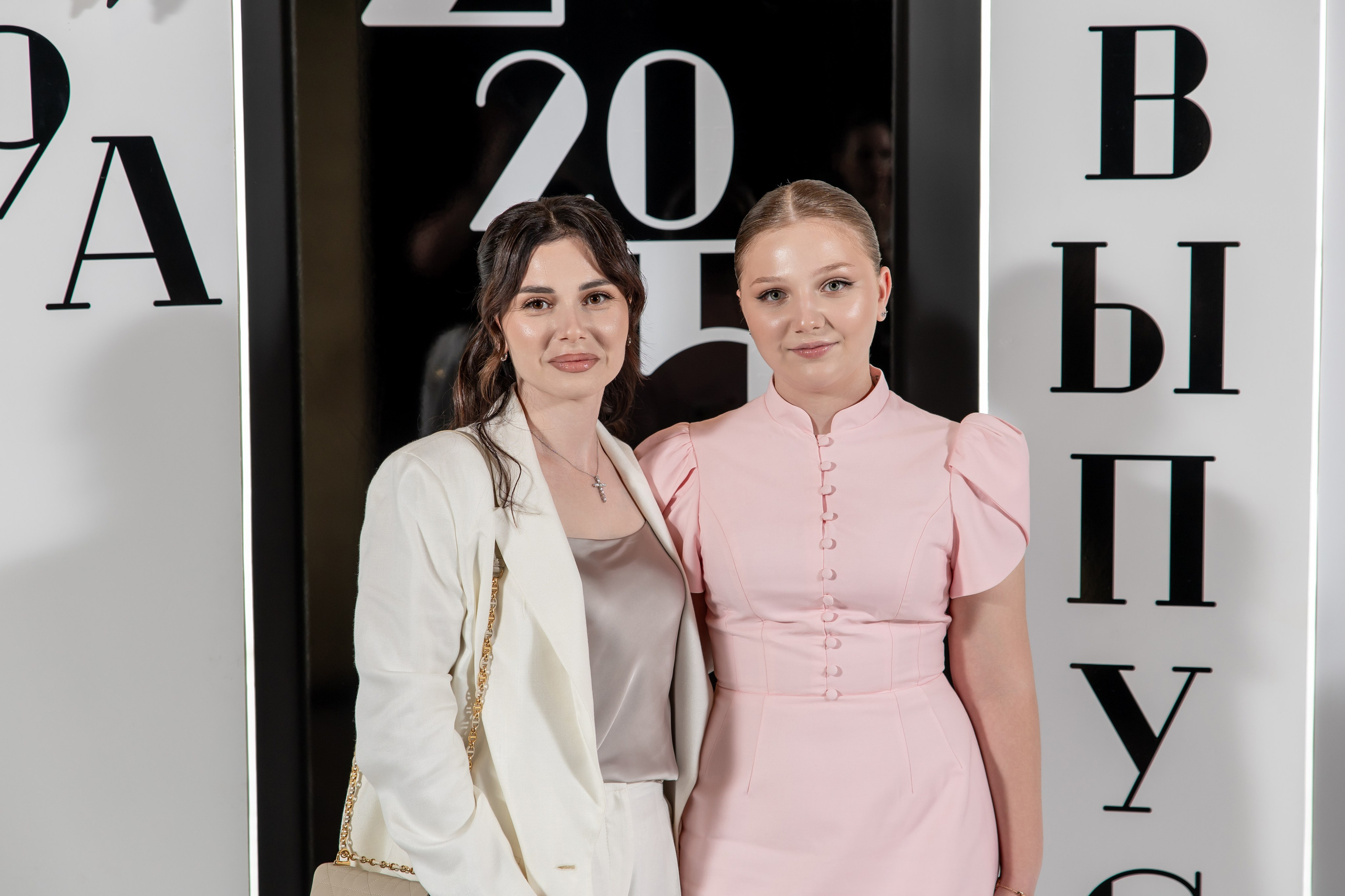 Выпуск 9А Ягода М 25 год. Семейный и свадебный фотограф в Геленджике Михаил Шматов