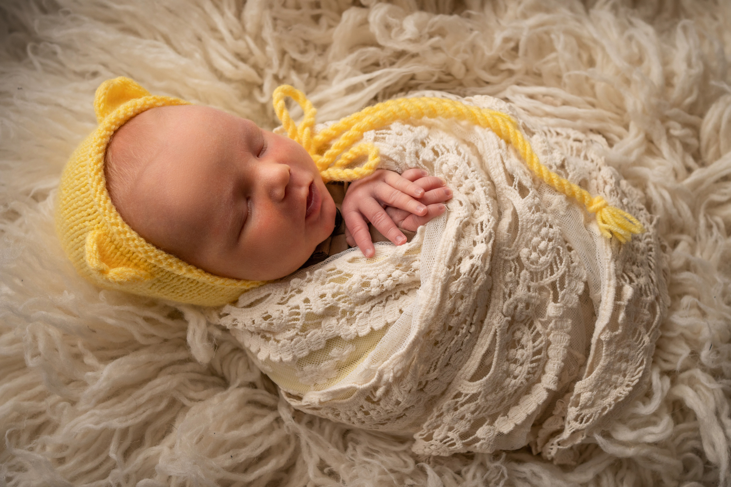 Новорожденные. Фотограф новорожденных, беременности и семейных фотосессий в Томске