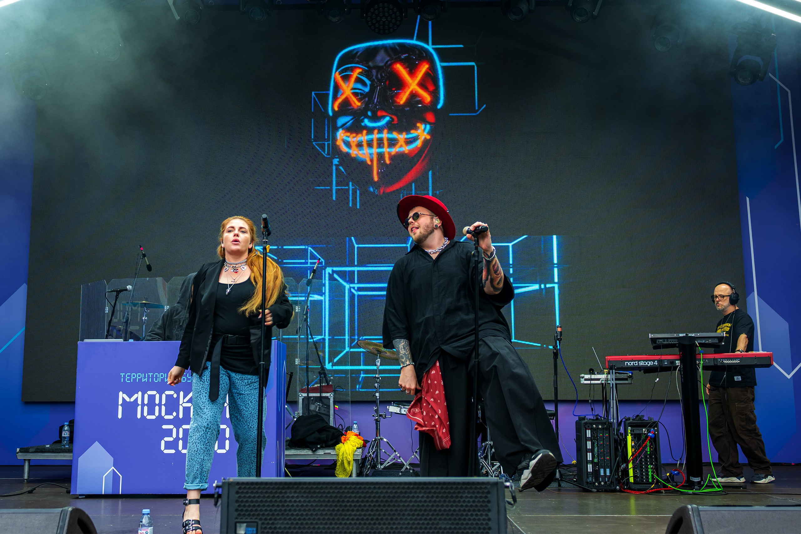 Группа города. Фотограф в Москве Демьян Лопатов