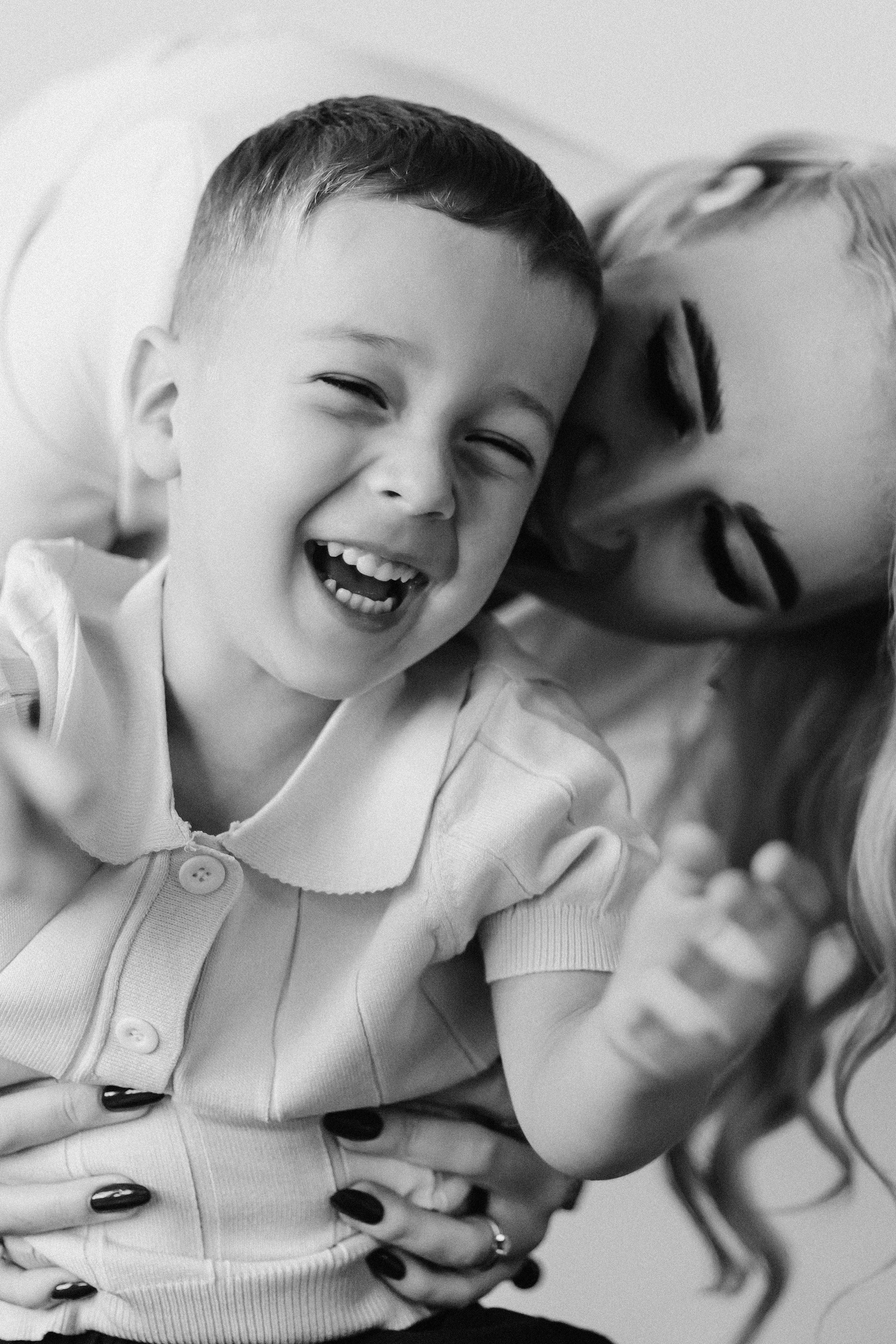 Под светом лампы. Фотограф в Белгороде Анастасия Веленгурская