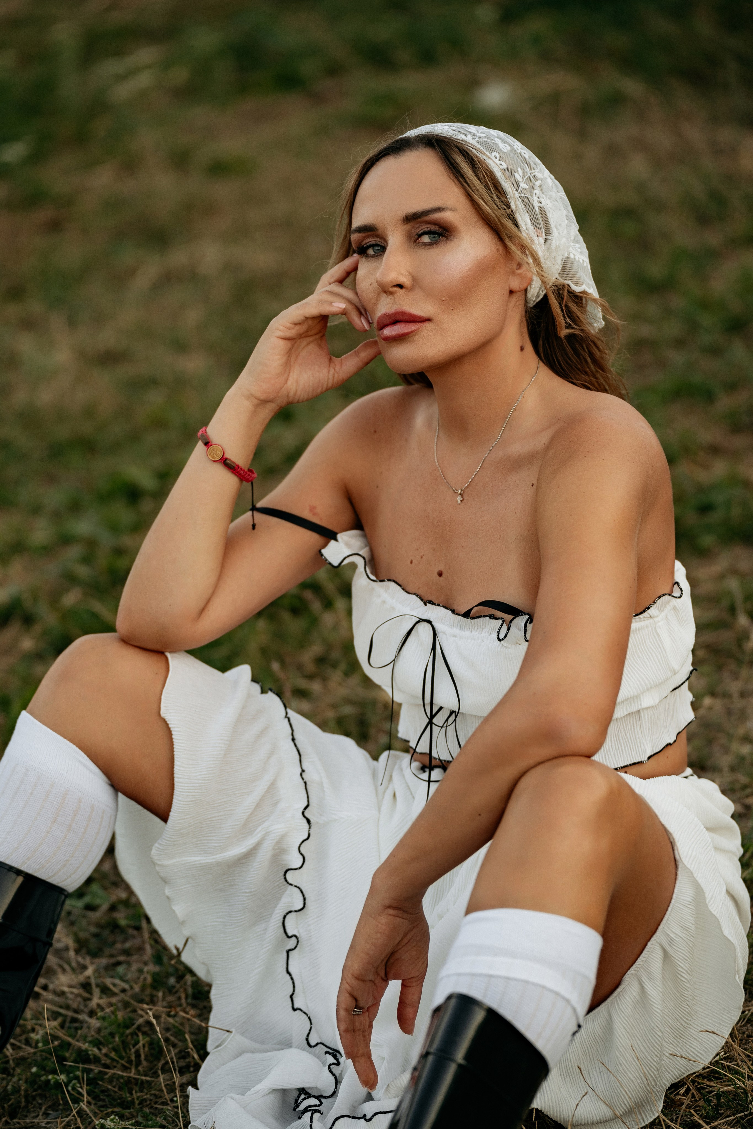 Индивидуальная фотосессия с сеном и деревенским реквизитом. Фотограф: Анапа, Геленджик, Новороссийск, Кучугуры, Голубицкая, Абрау-Дюрсо.