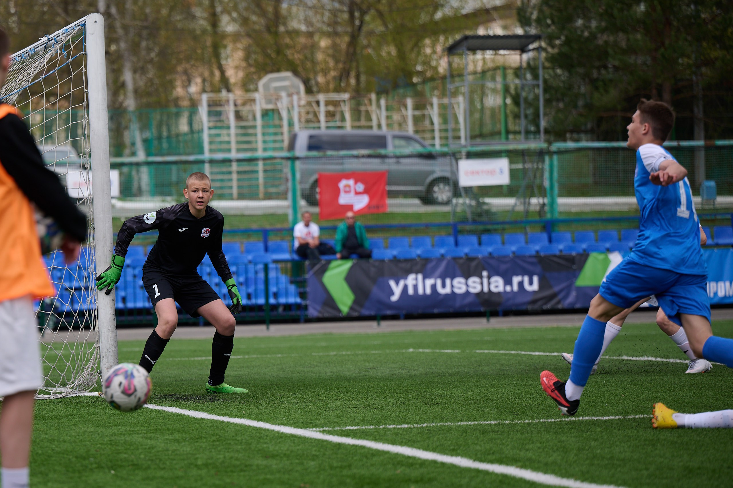 1 тур ЮФЛ Приволжье 2024. «Зенит-Ижевск» — «Челябинск-ОСШ». Спортивный репортажный фотограф в Ижевске Сергей Мерзляков