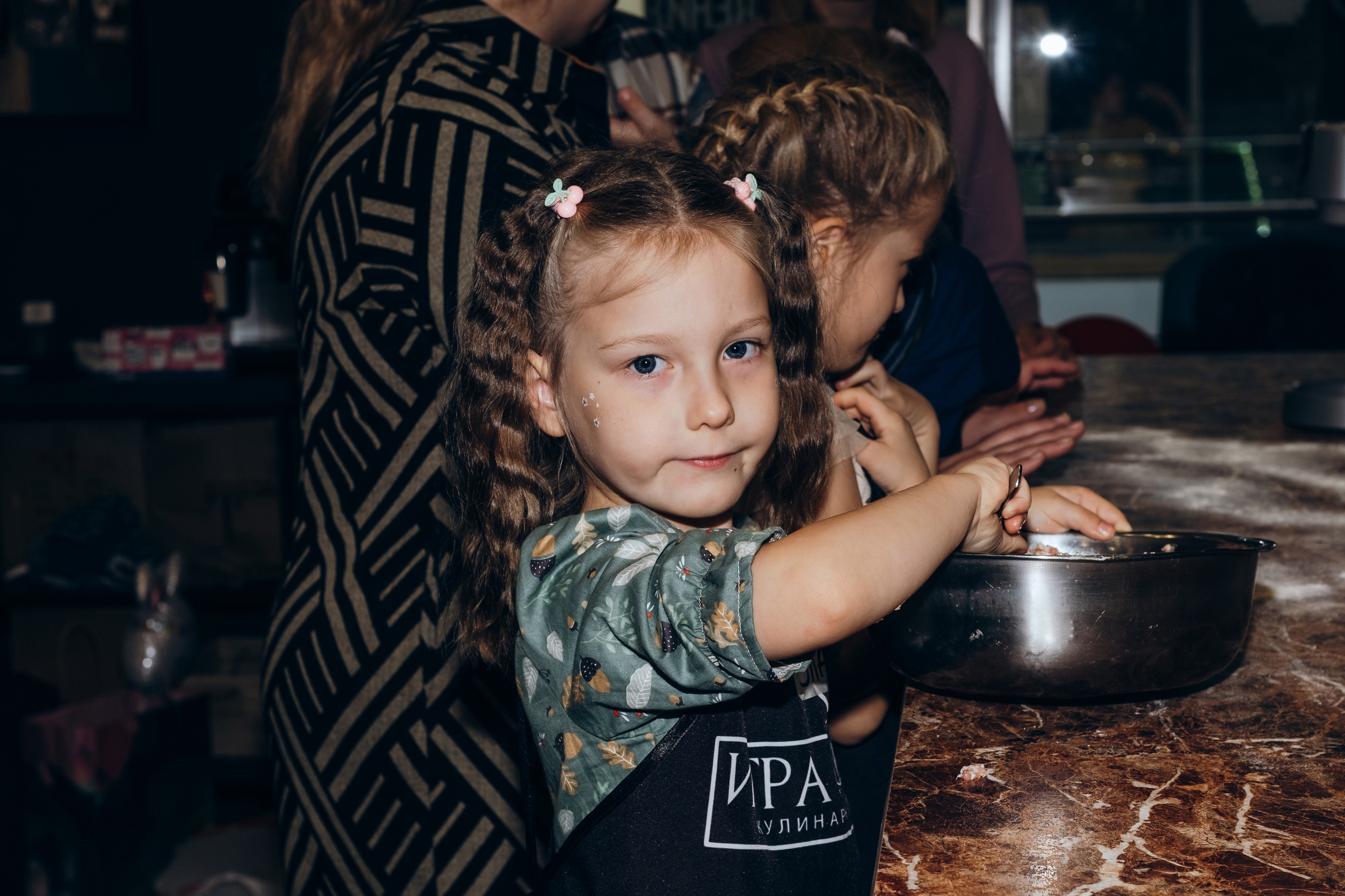 Игра столов. Фотограф в Санкт-Петербурге Кристина Брянская