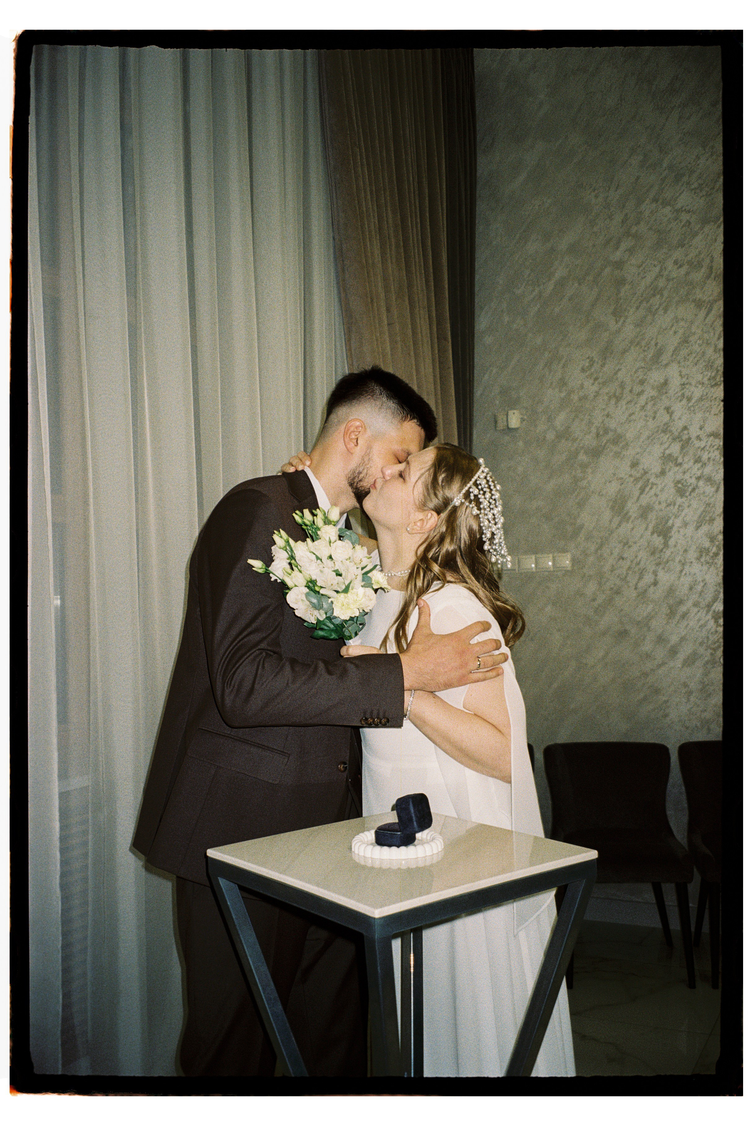 На плёнку (Коля и Лера). Фотограф в Москве — Евгения Прокопенко