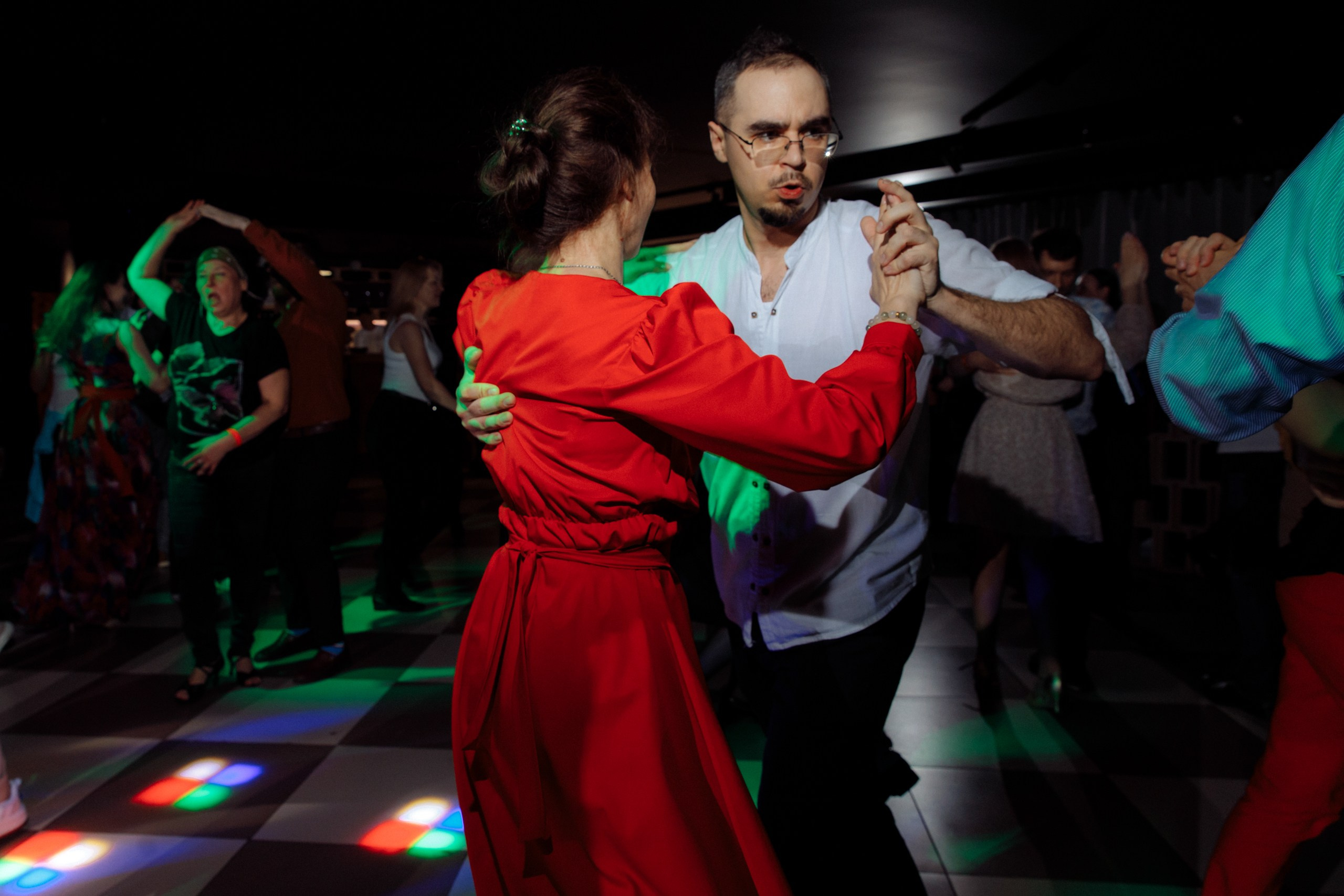 ISALSА. Вечеринка в школе танцев. Свадебный фотограф в Ярославле Анастасия Архипова