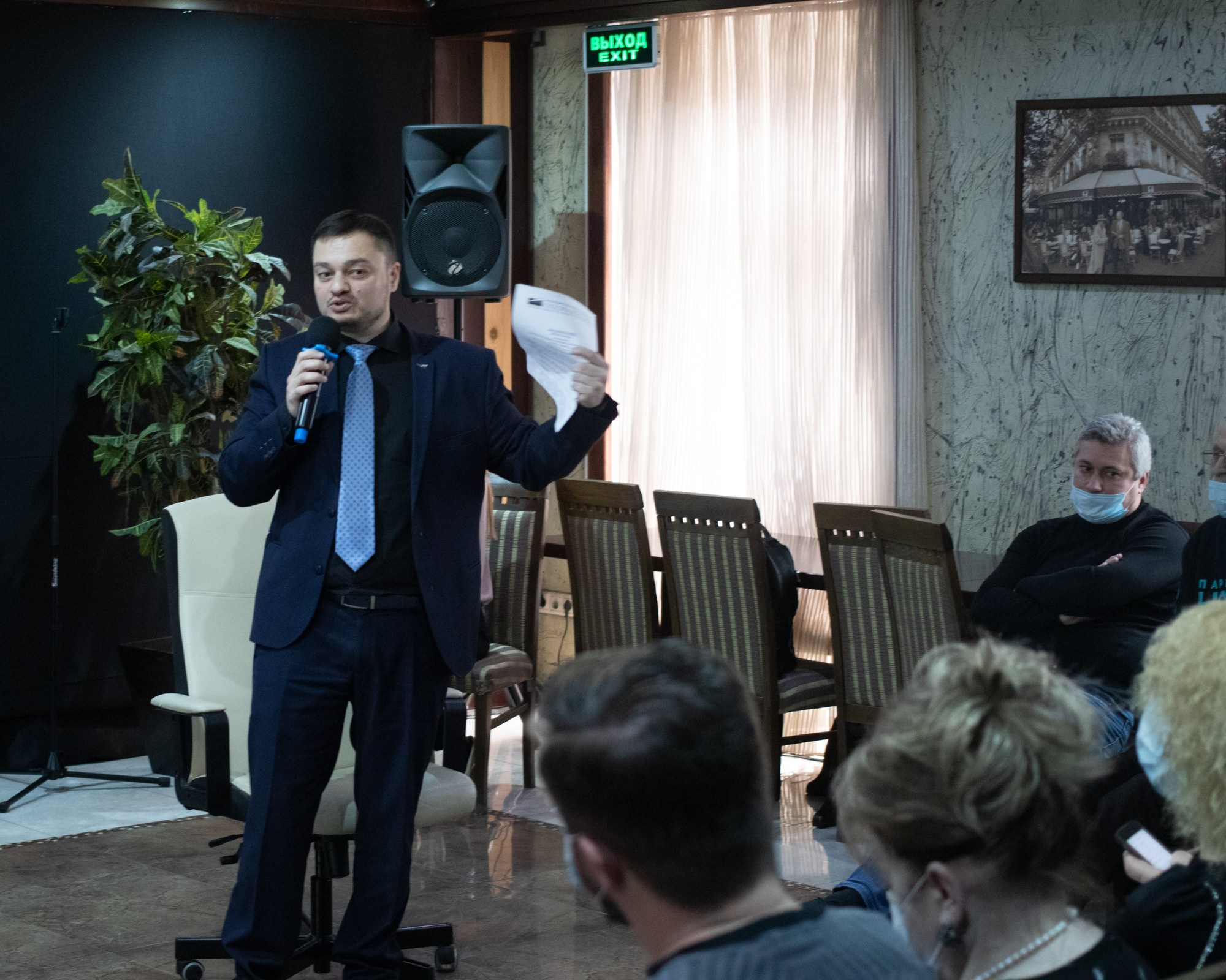 Встреча с Владиславом Даванковым и «Опора России». Репортажный, промышленный и маркетплейс-фотограф Дмитрий Чернат