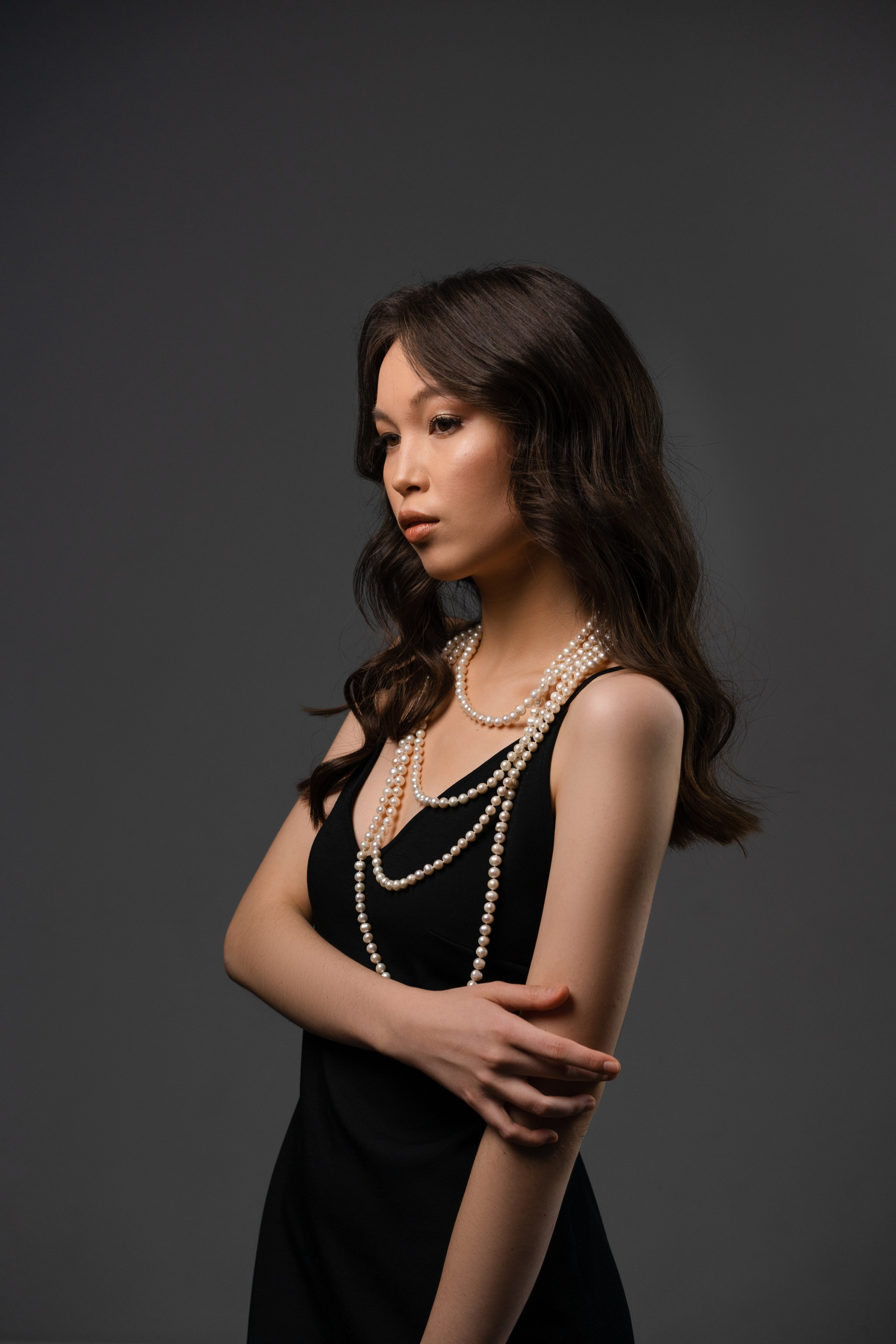 Женский портрет в Белграде, женский портрет в Нови Саде, Белград, Нови Сад, нежный, профессинальный, 2024, 2025, trendy, stylish, Female portrait Belgrade, Female portrait Novi Sad, photographer Novi Sad, studio, студийный