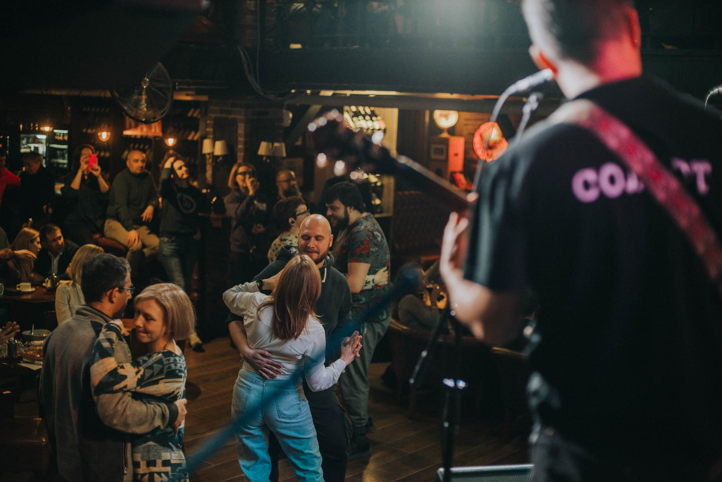 LifePub 16.03.2022. Московская кавер-группа BankBand