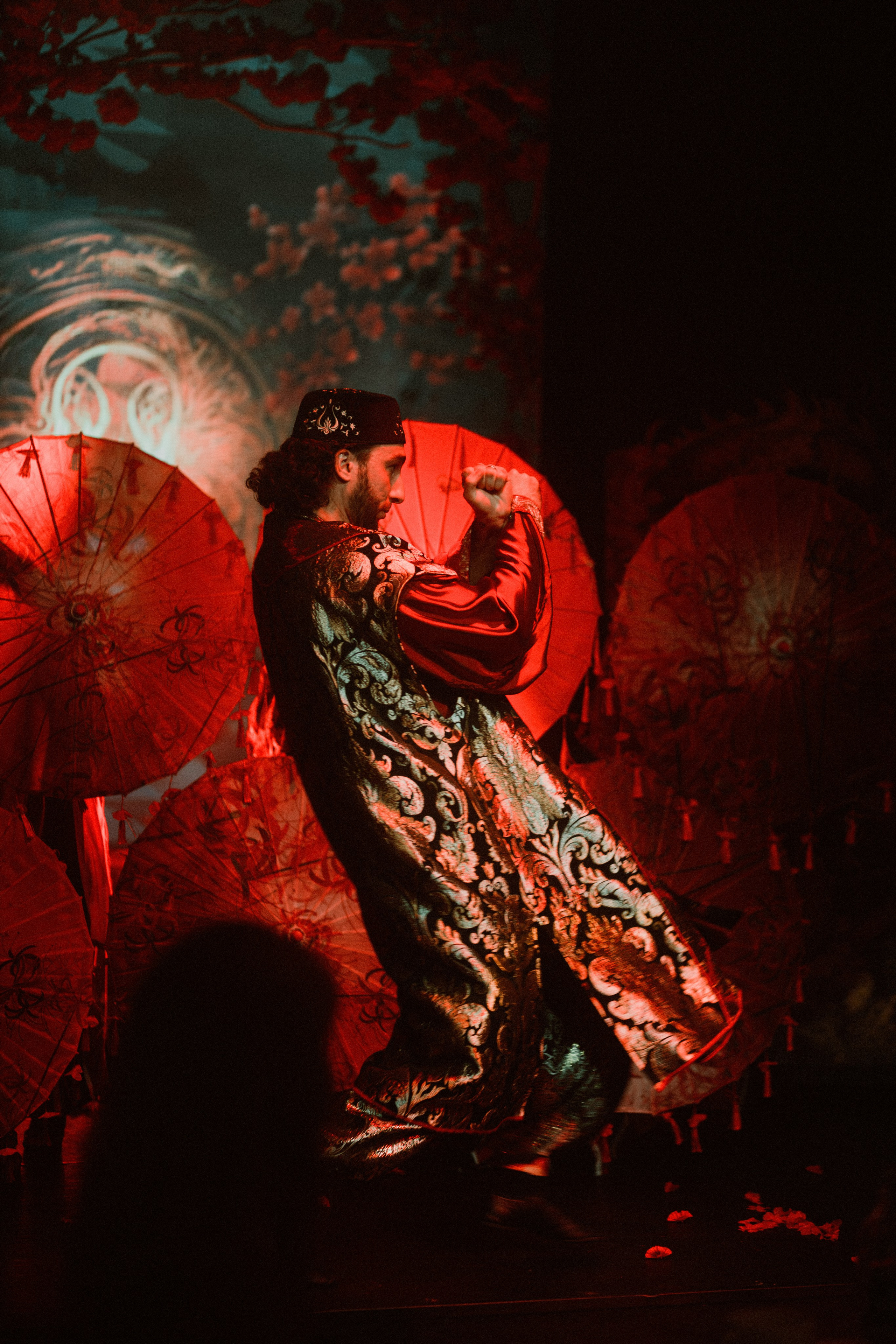 8 марта (воскресенье). BENUAR Restaurant