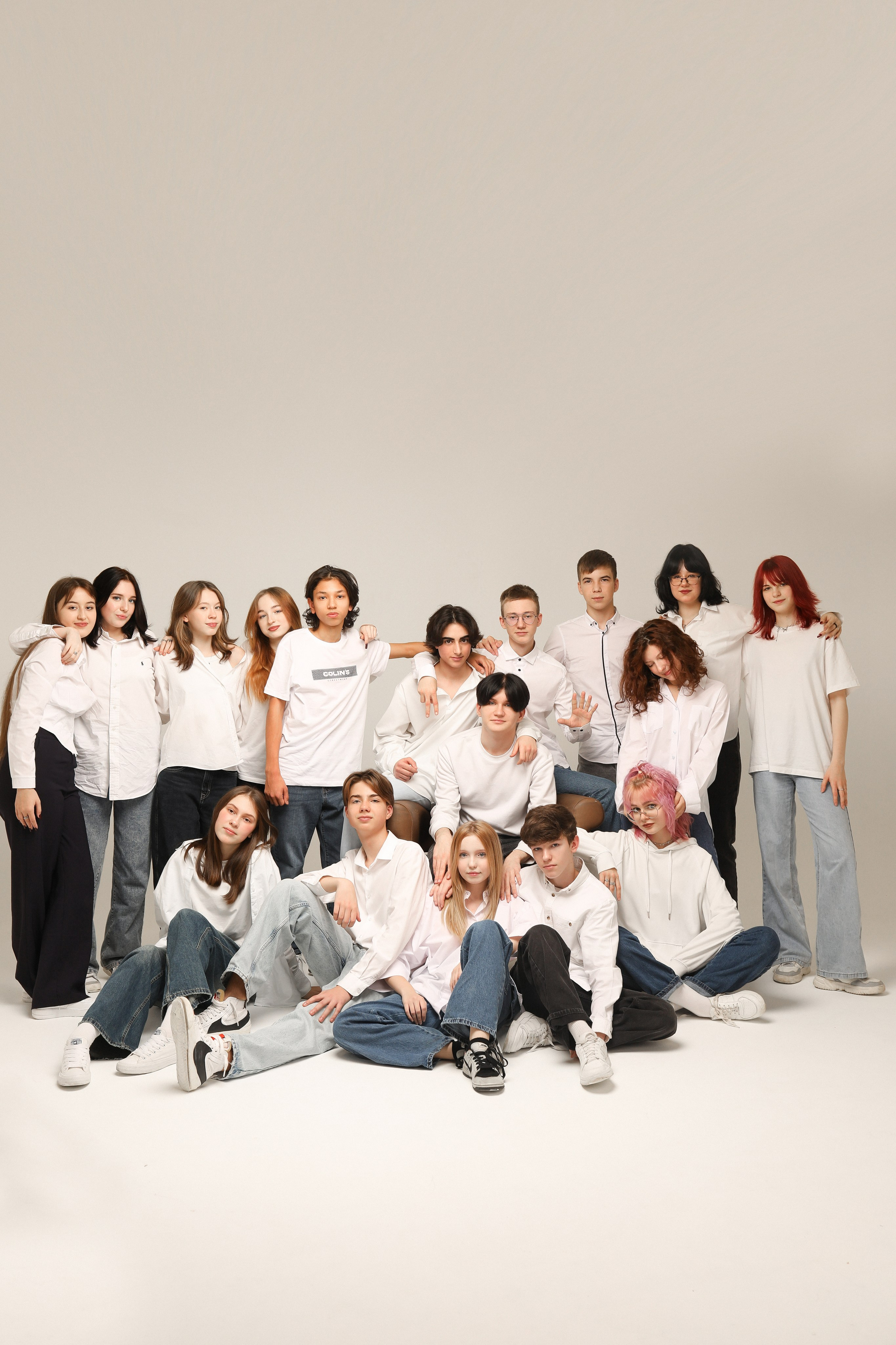 9 класс 690 школа. Лена Колягина Фотограф по любви